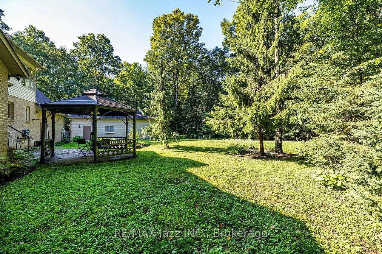 20 Timberlane Court