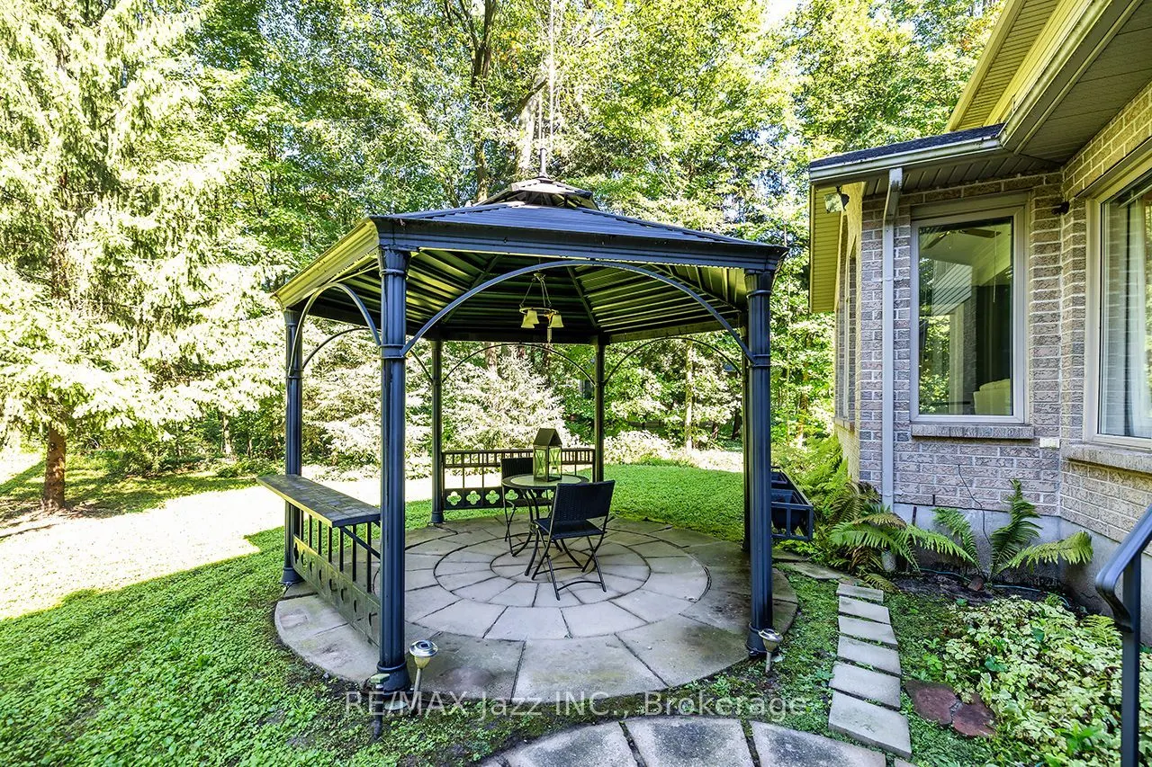20 Timberlane Court