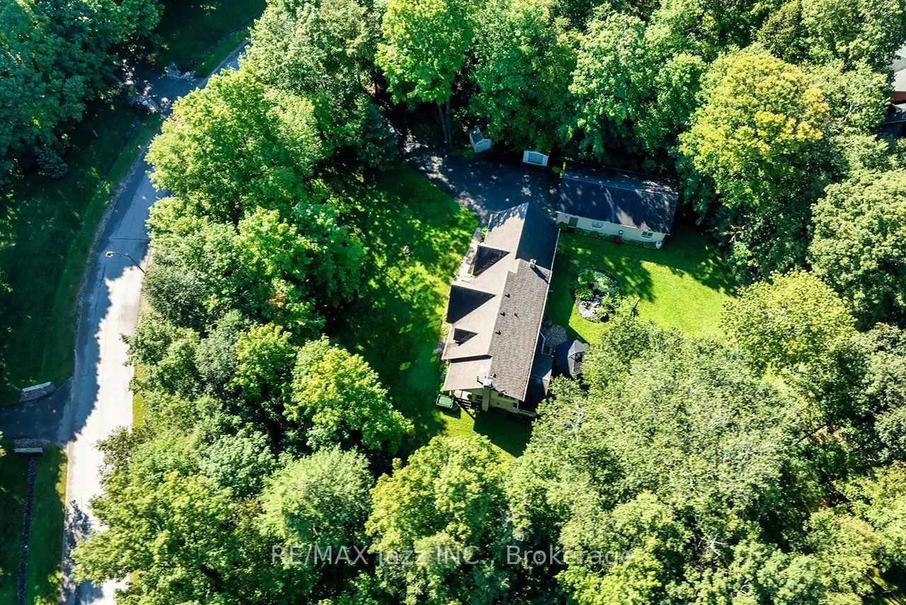 20 Timberlane Court