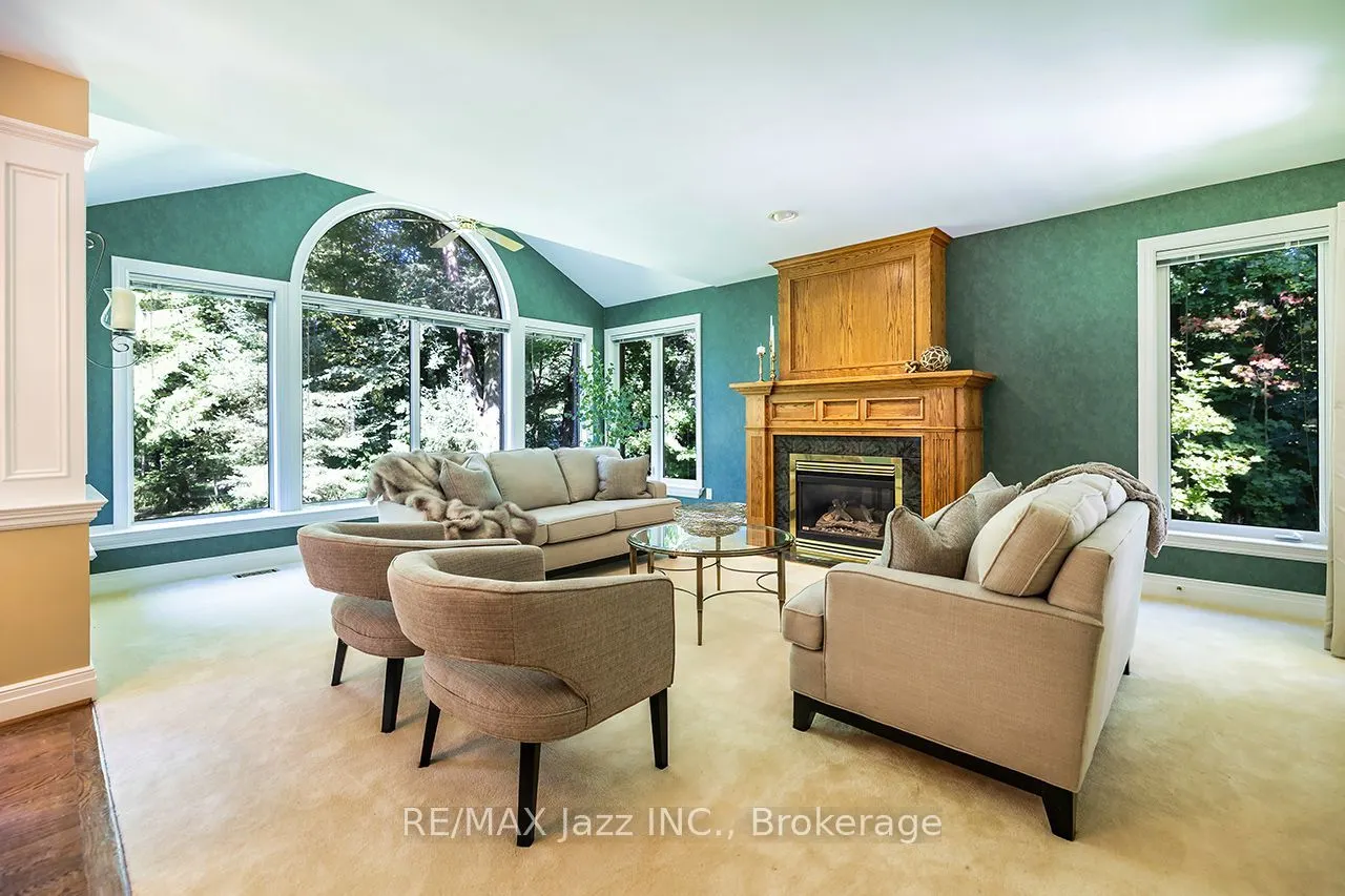 20 Timberlane Court