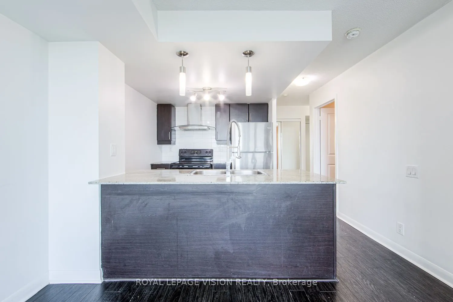 190 Borough Drive #2806