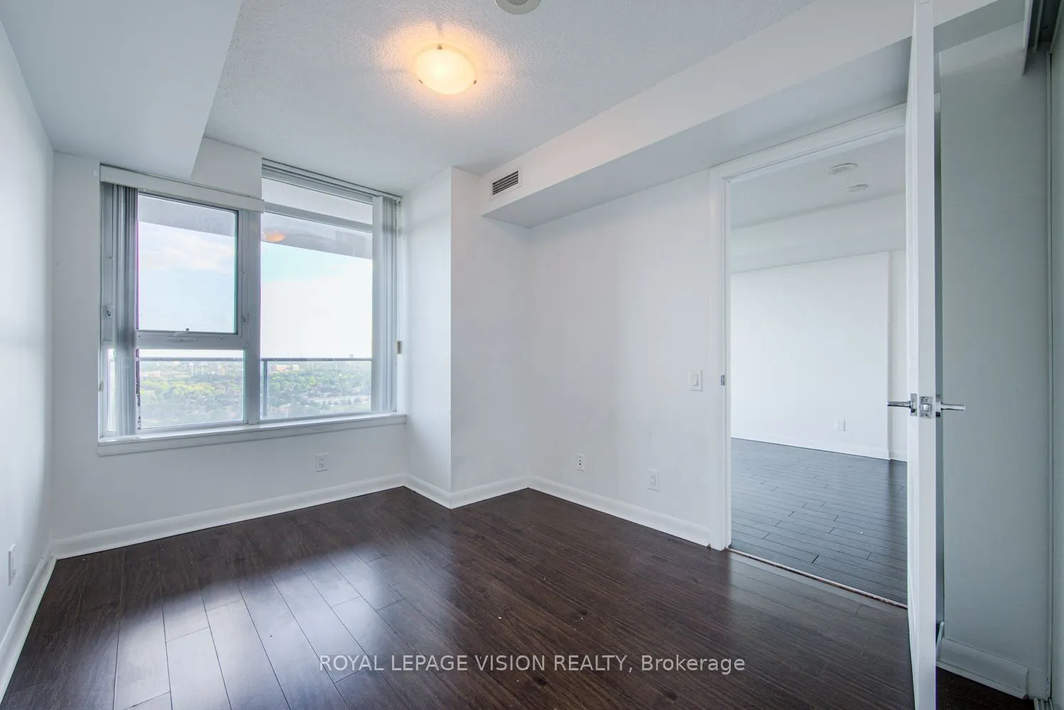 190 Borough Drive #2806