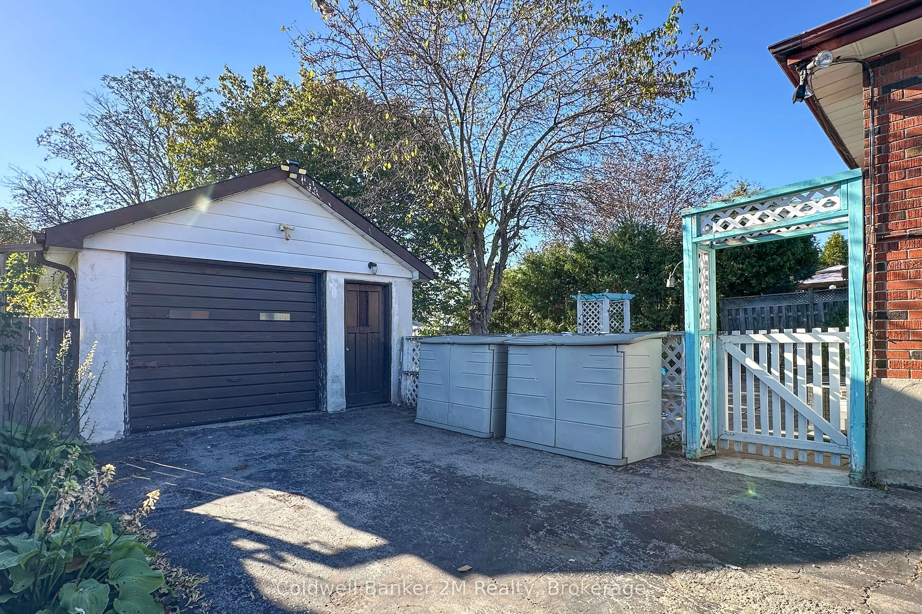 64 Harris Avenue