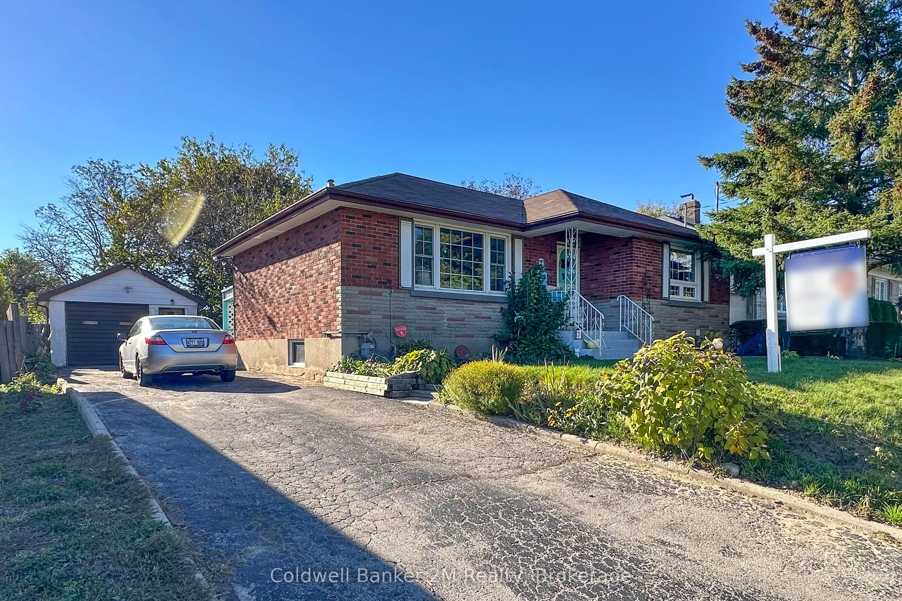 64 Harris Avenue