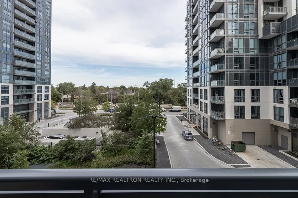 20 Meadowglen Place #322