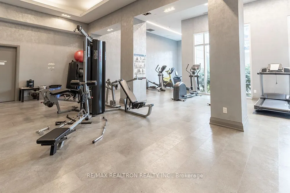 20 Meadowglen Place #322