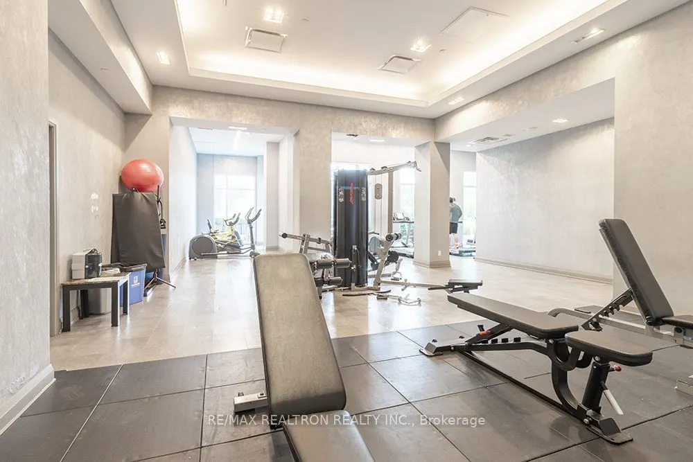 20 Meadowglen Place #322