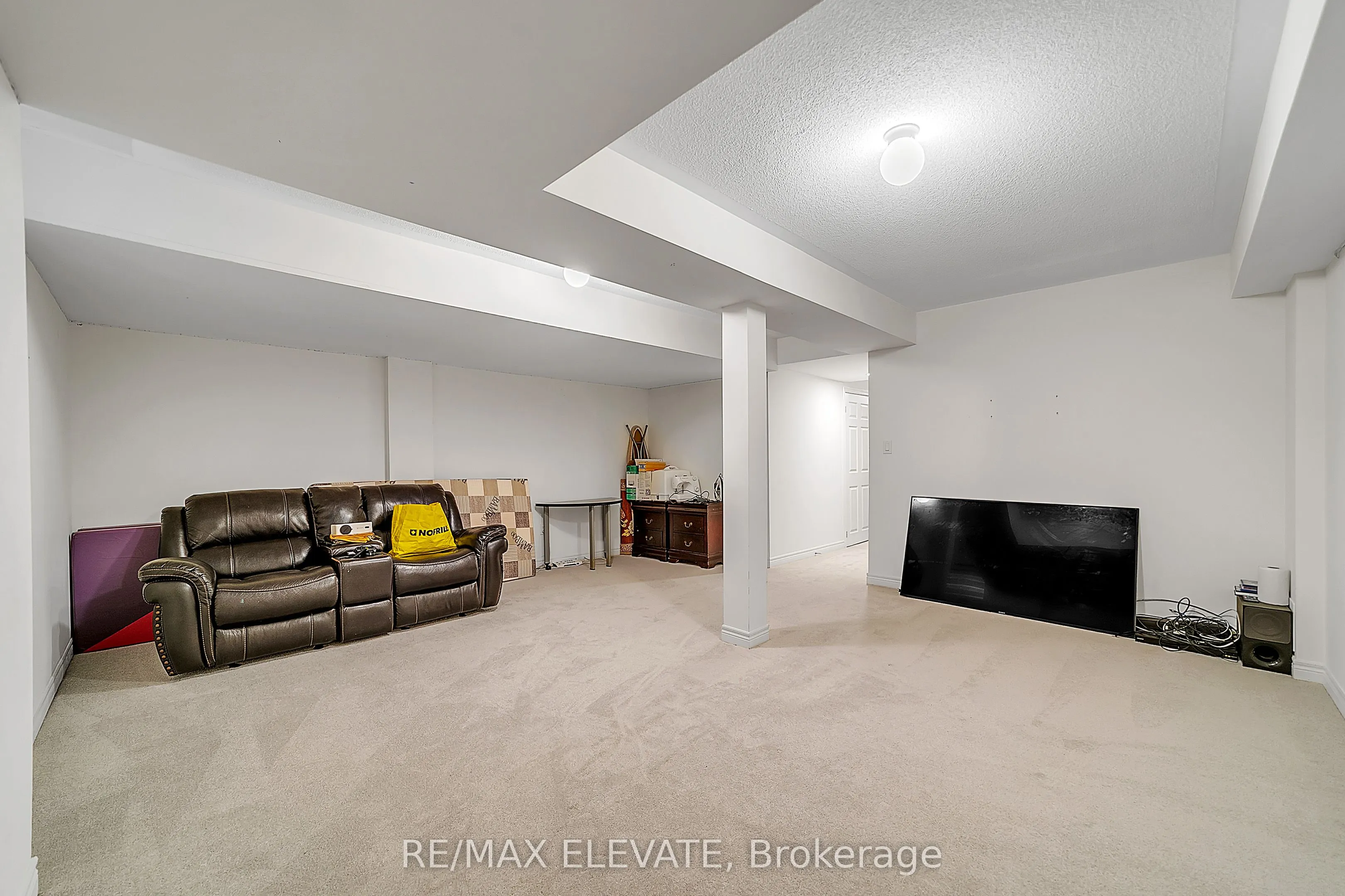 1208 Jim Brewster Circle