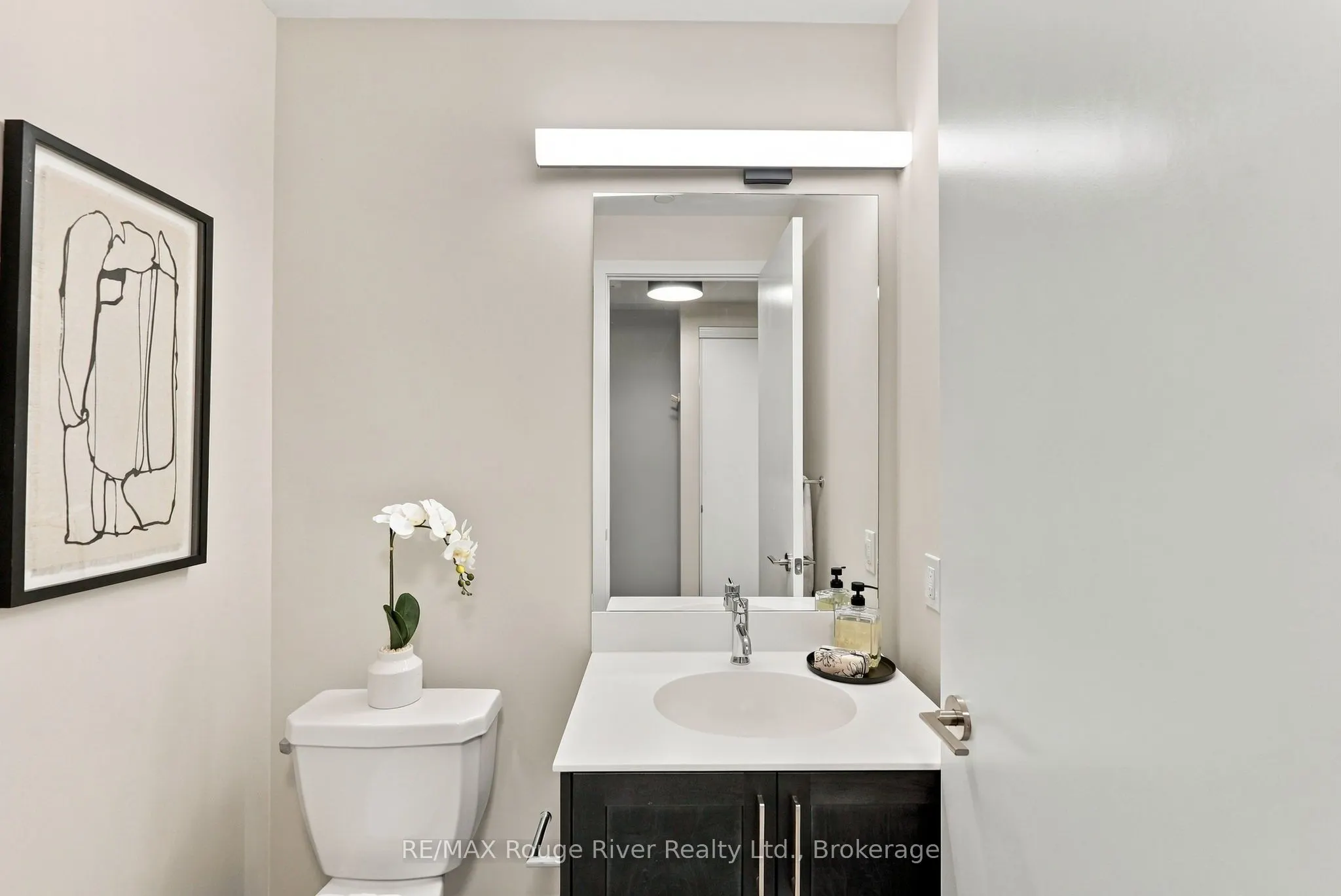 201 Brock Street S #217