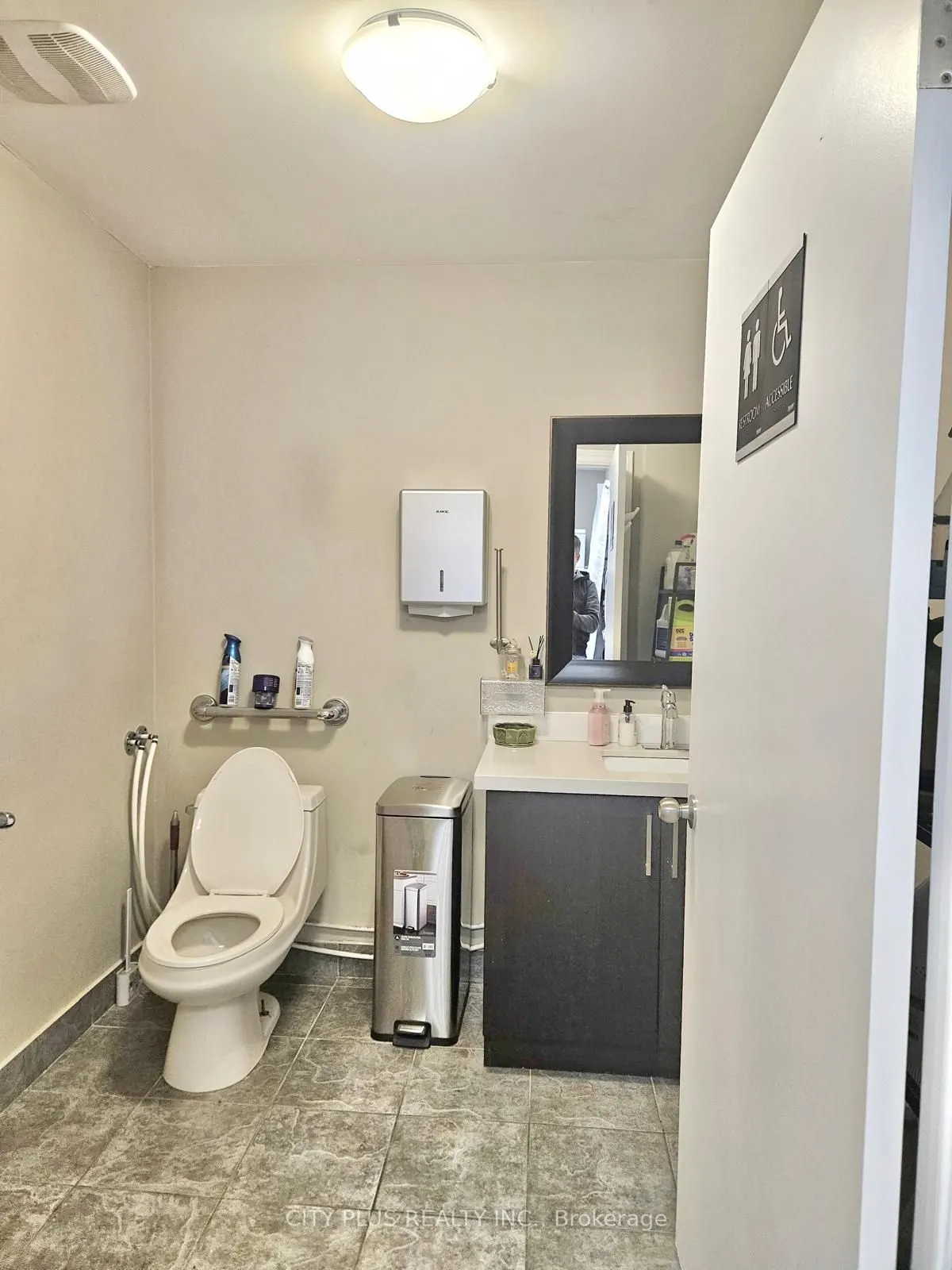 2190 Mcnicoll Avenue #103