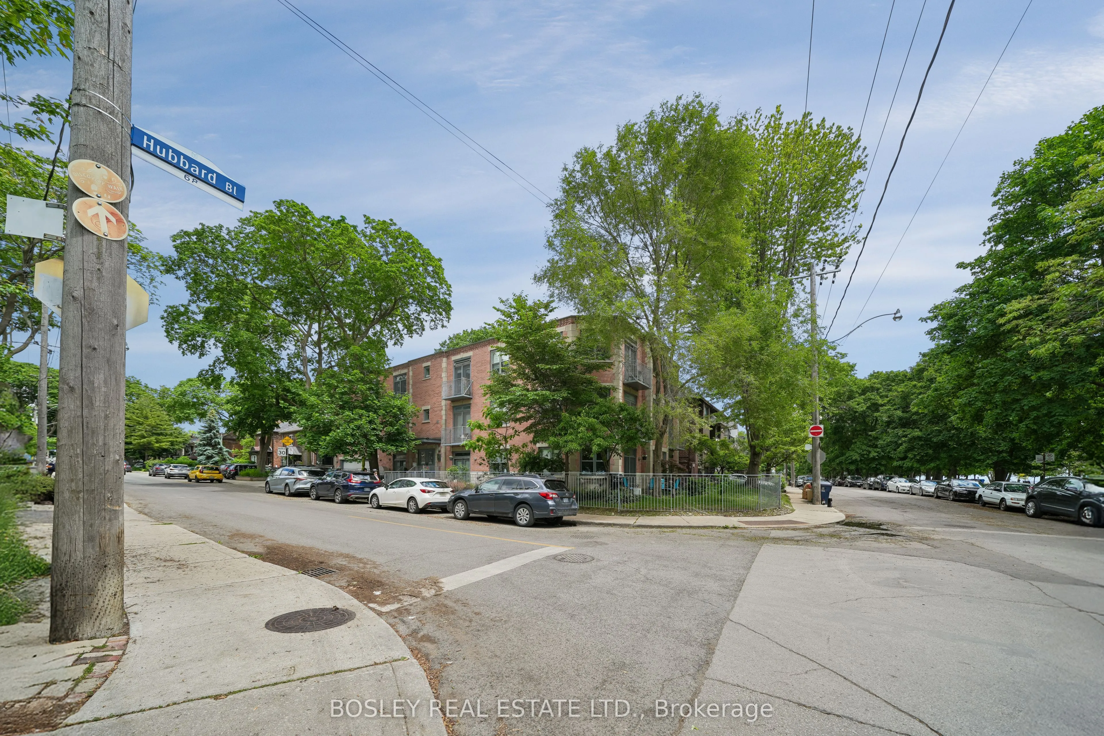 15 Glen Manor Drive #204