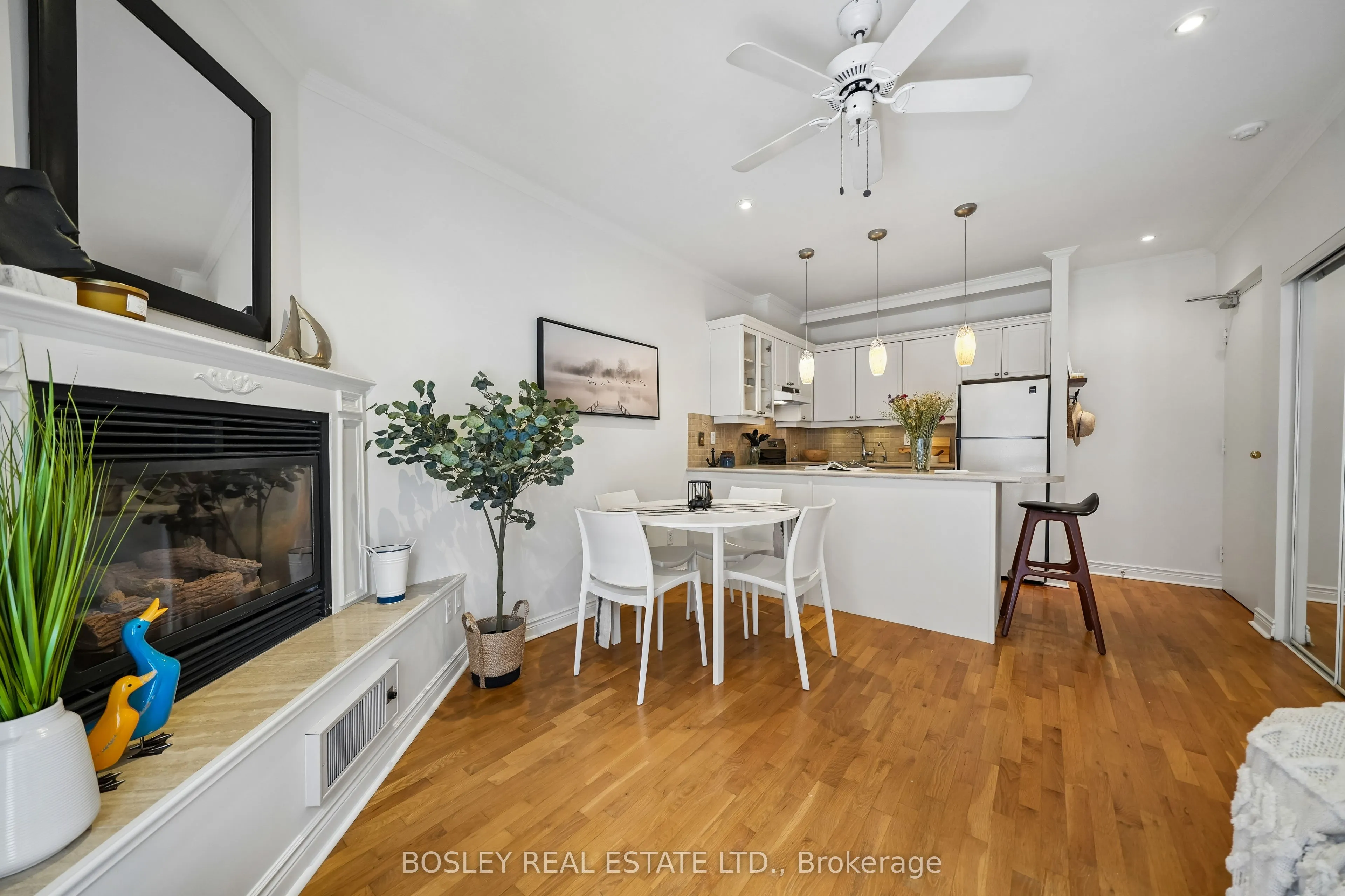15 Glen Manor Drive #204