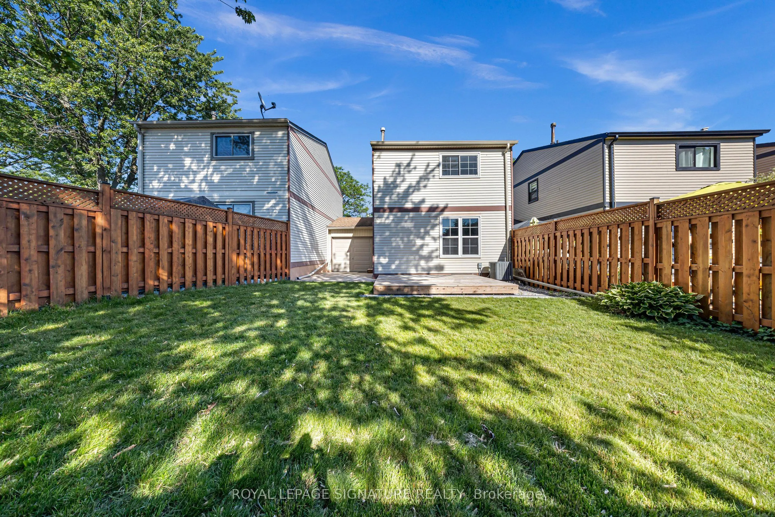 53 Banner Crescent