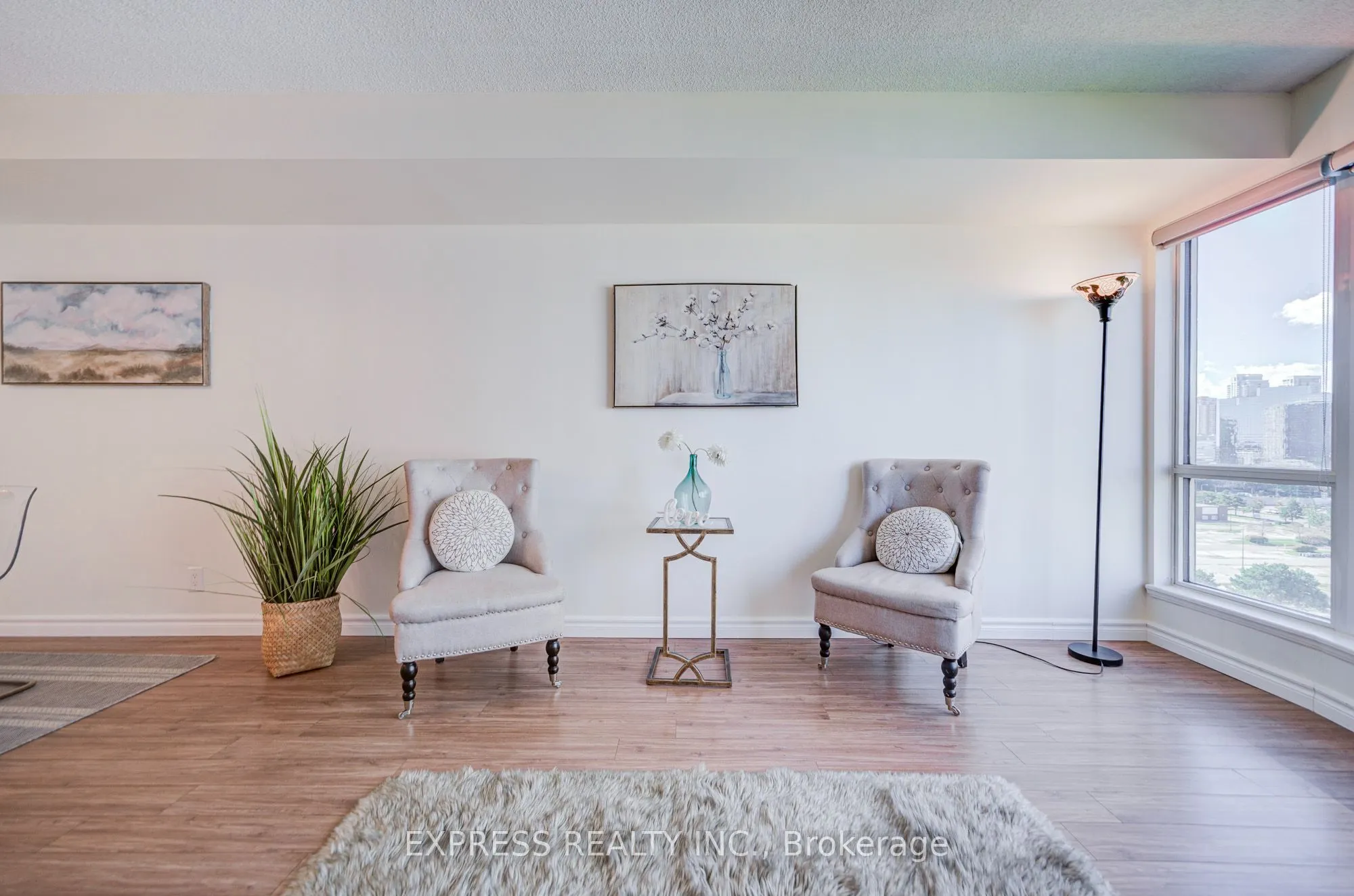 18 Lee Centre Drive #1111