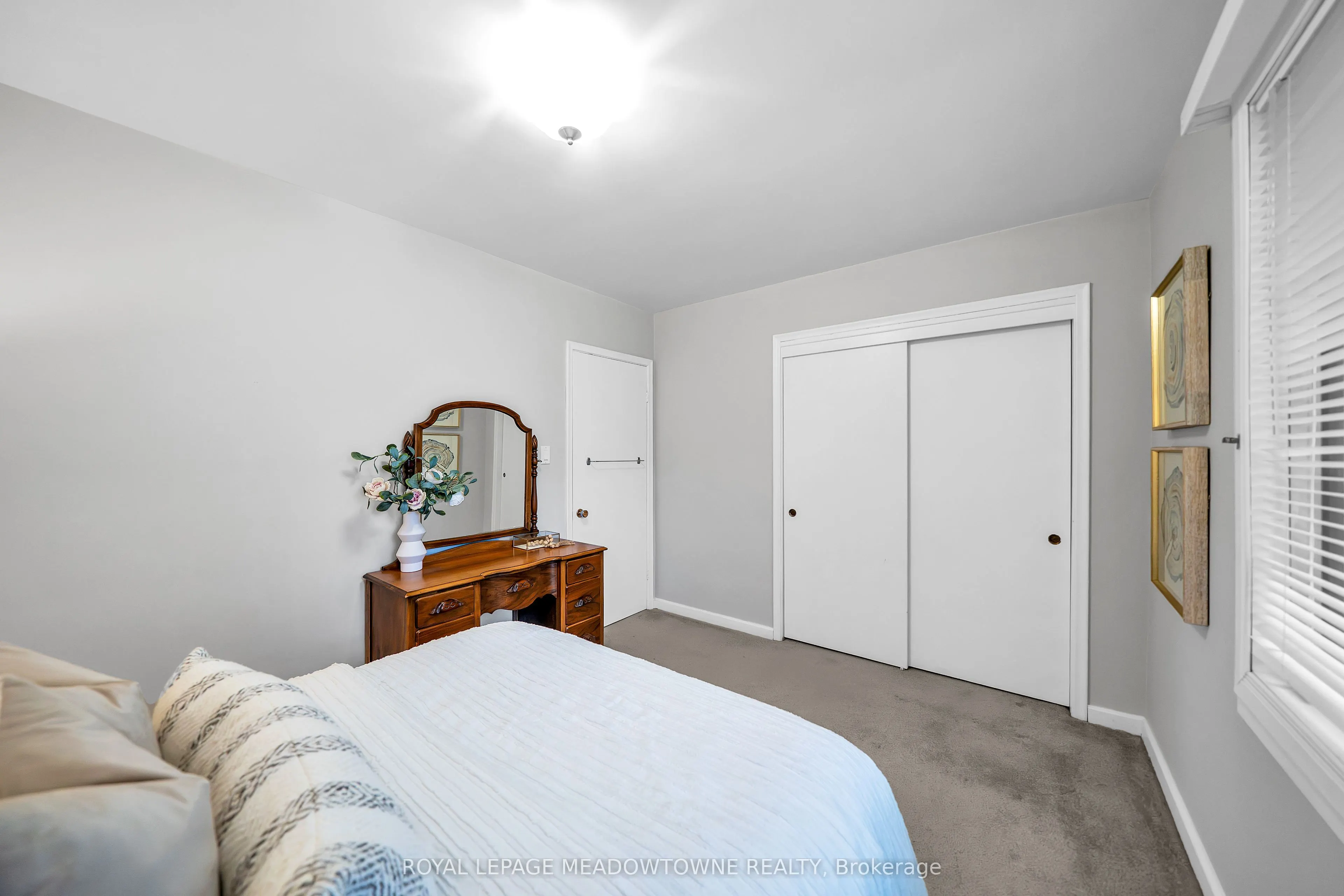 48 Garside Avenue
