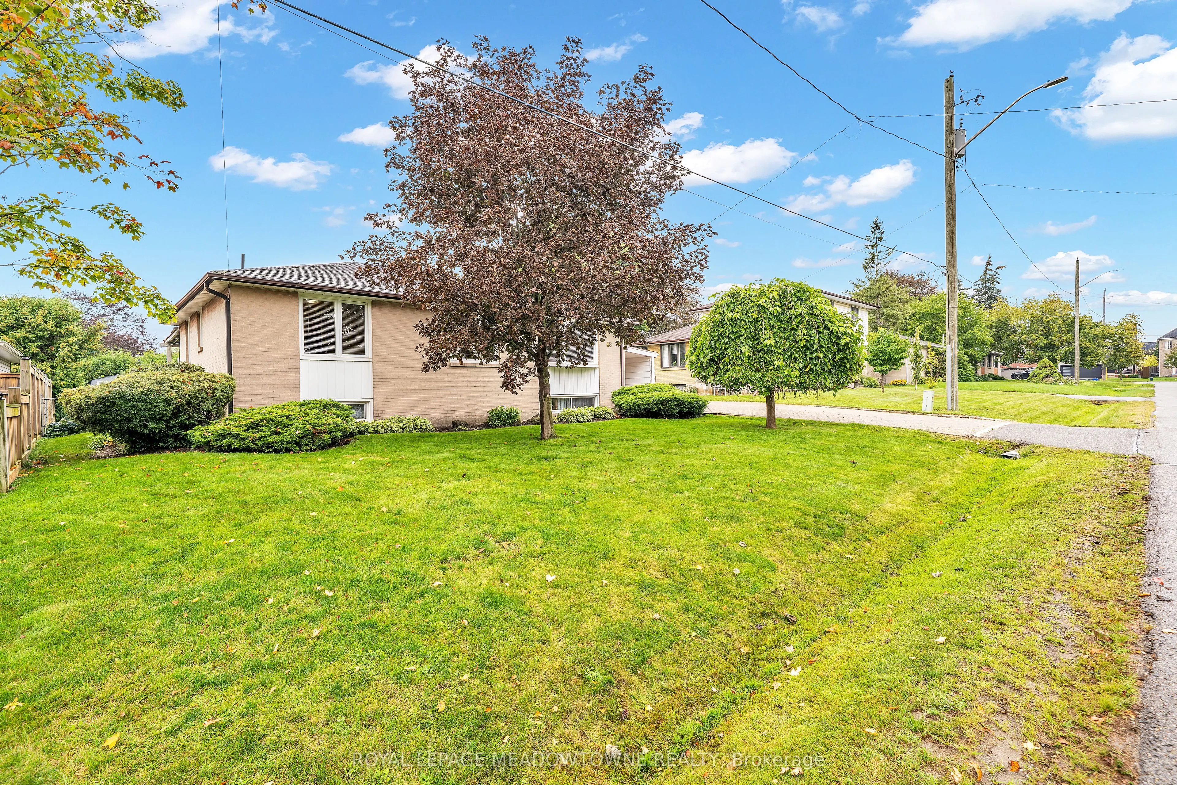48 Garside Avenue