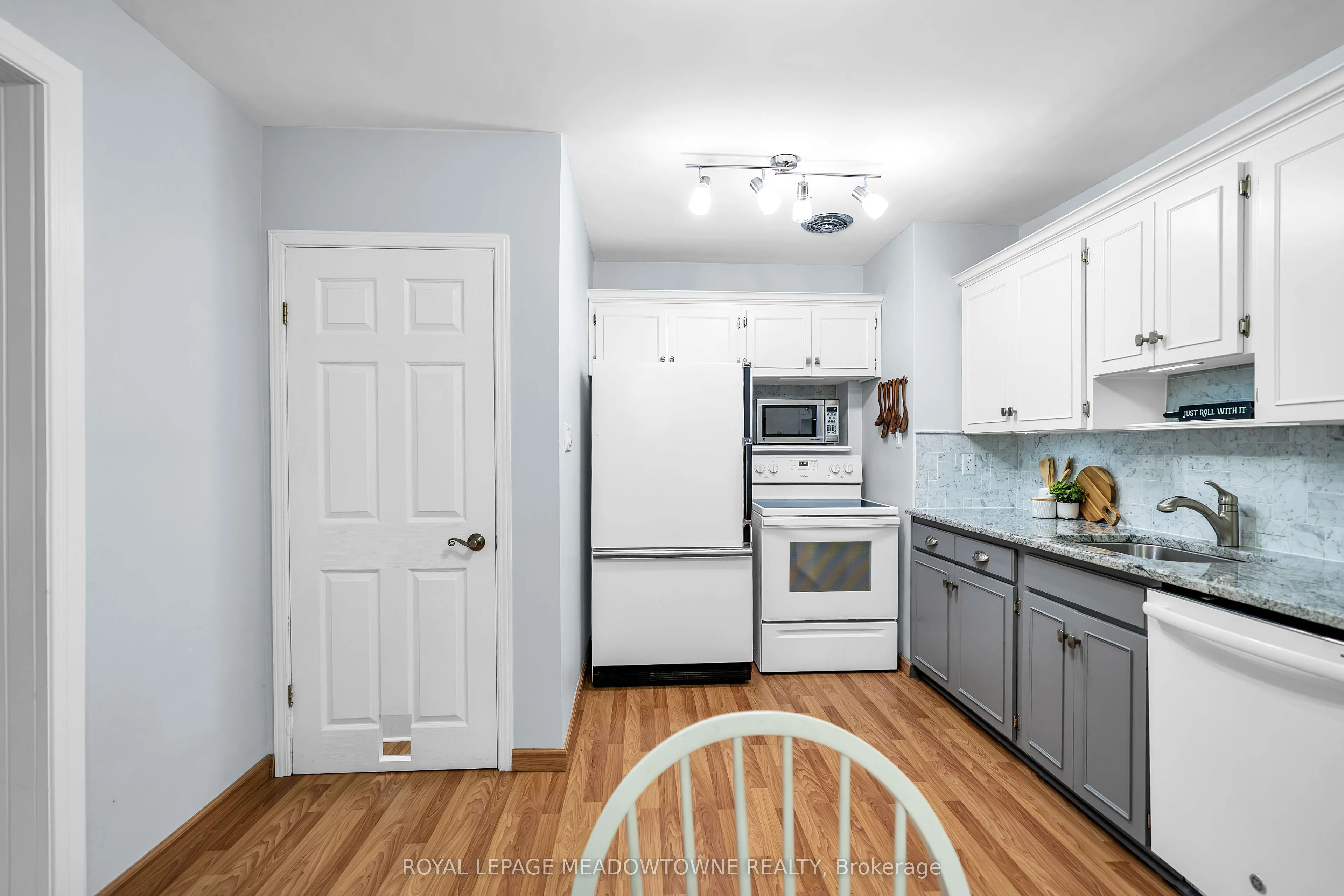 48 Garside Avenue