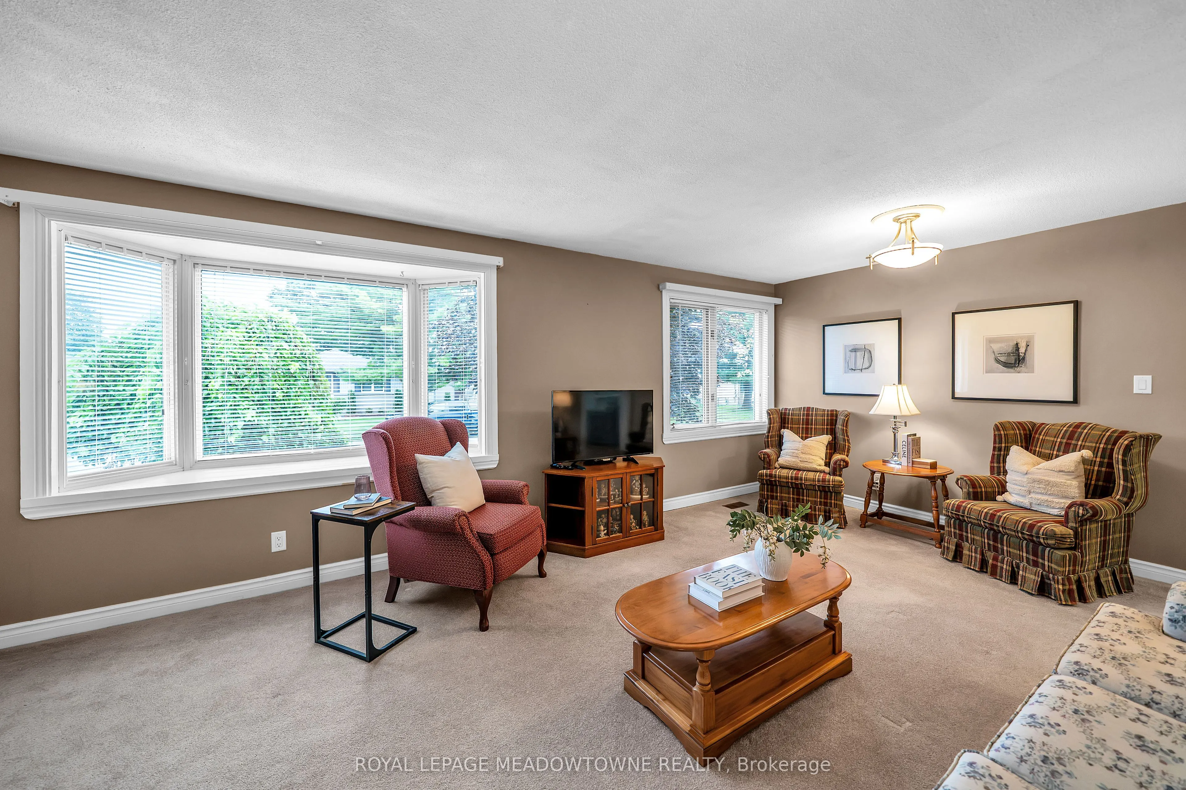48 Garside Avenue