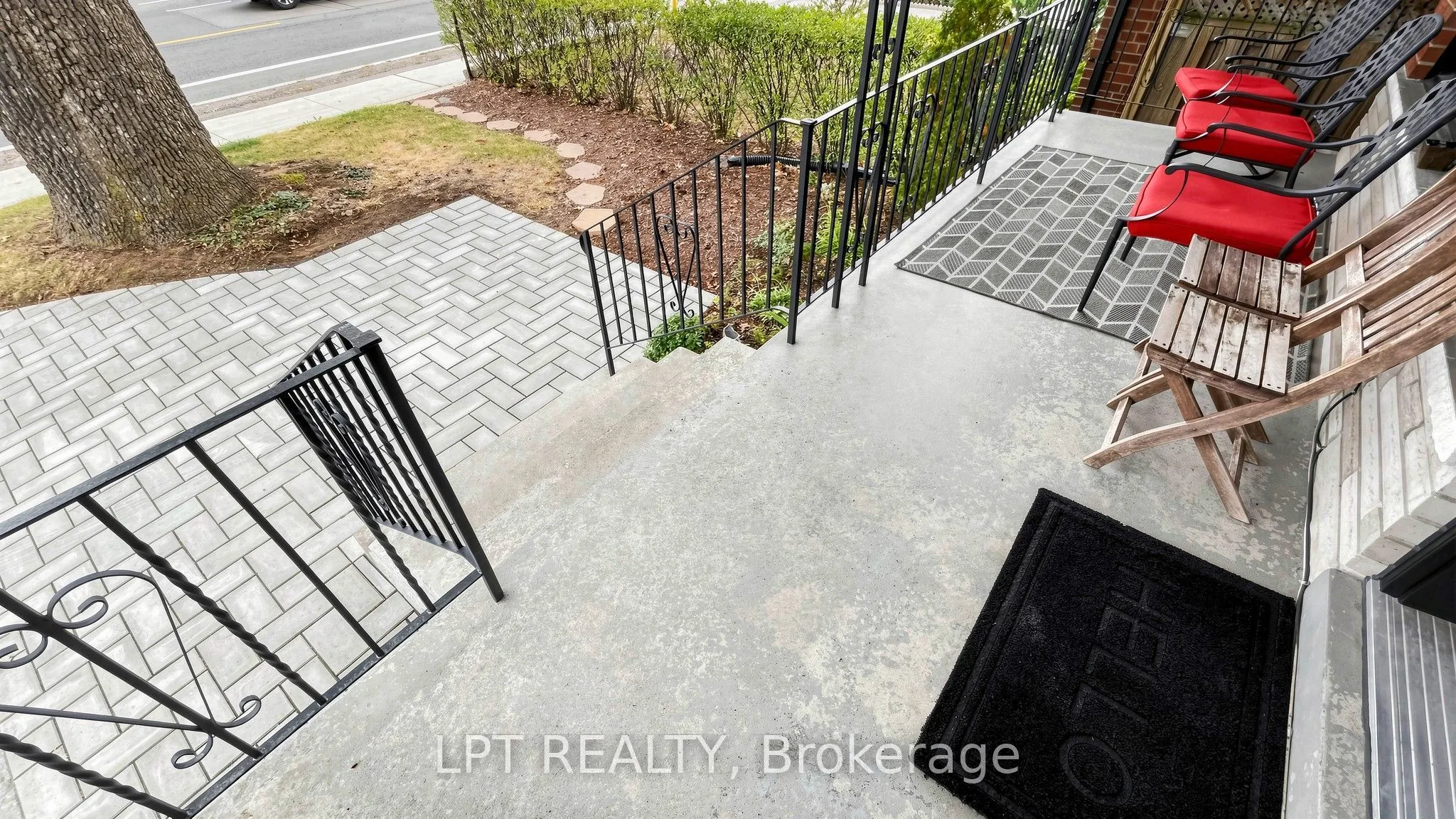 477a Cosburn Avenue #Main Floor Apt.