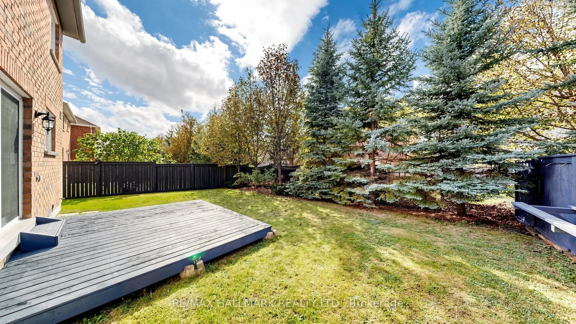 2279 Hackett Place
