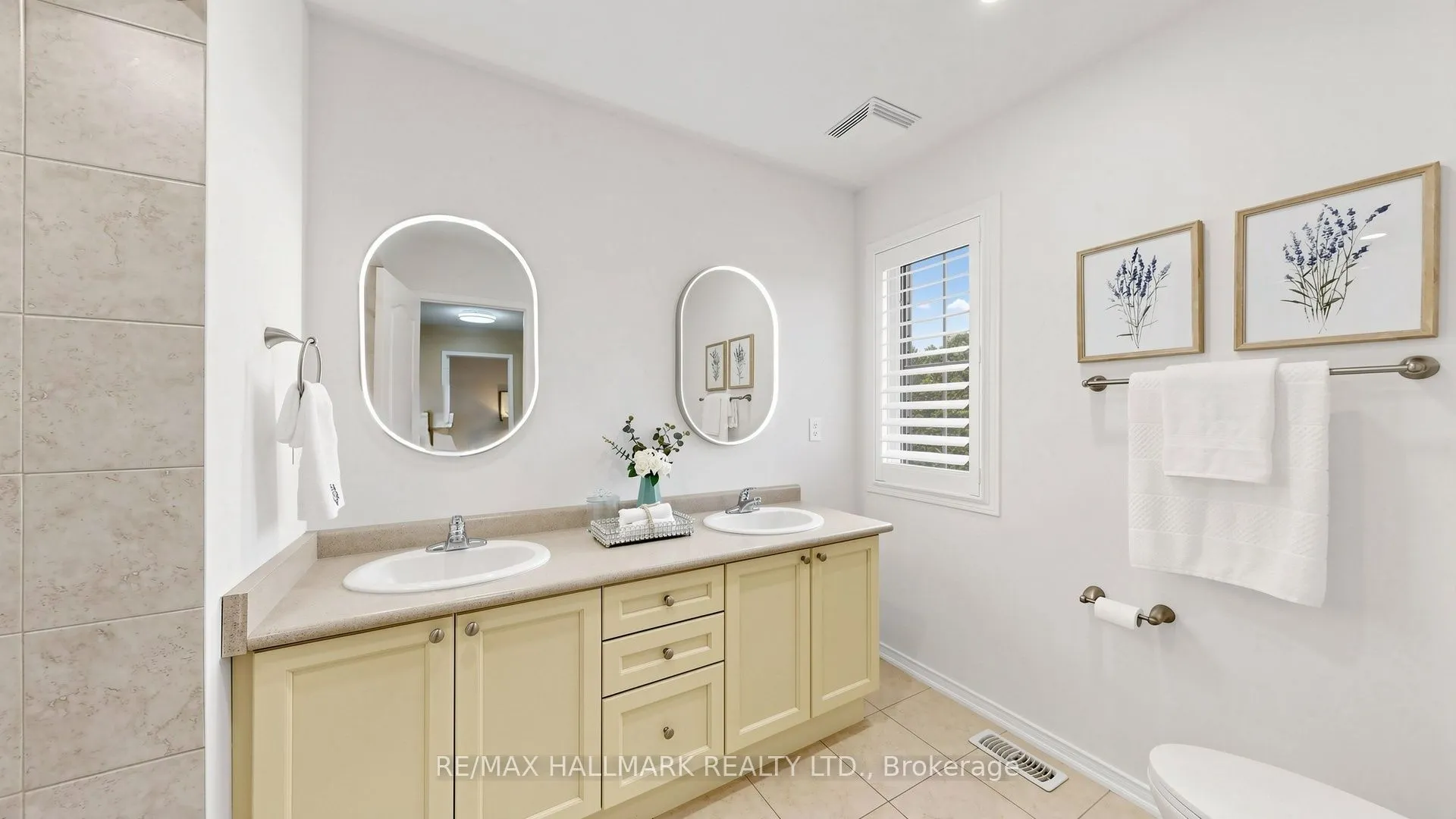 2279 Hackett Place