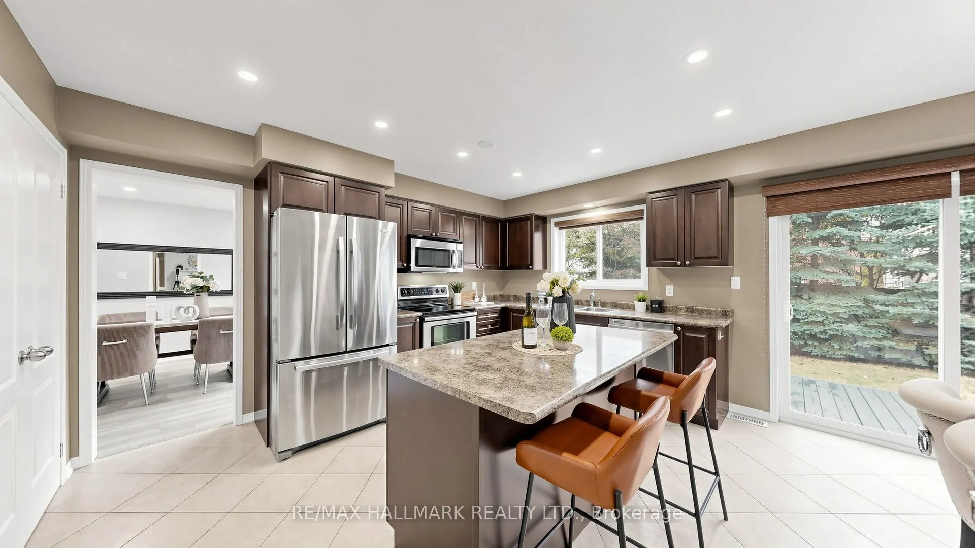 2279 Hackett Place