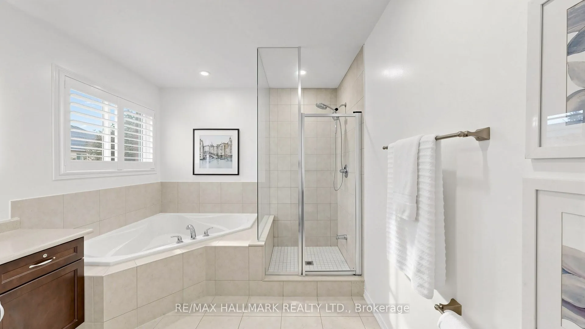 2279 Hackett Place