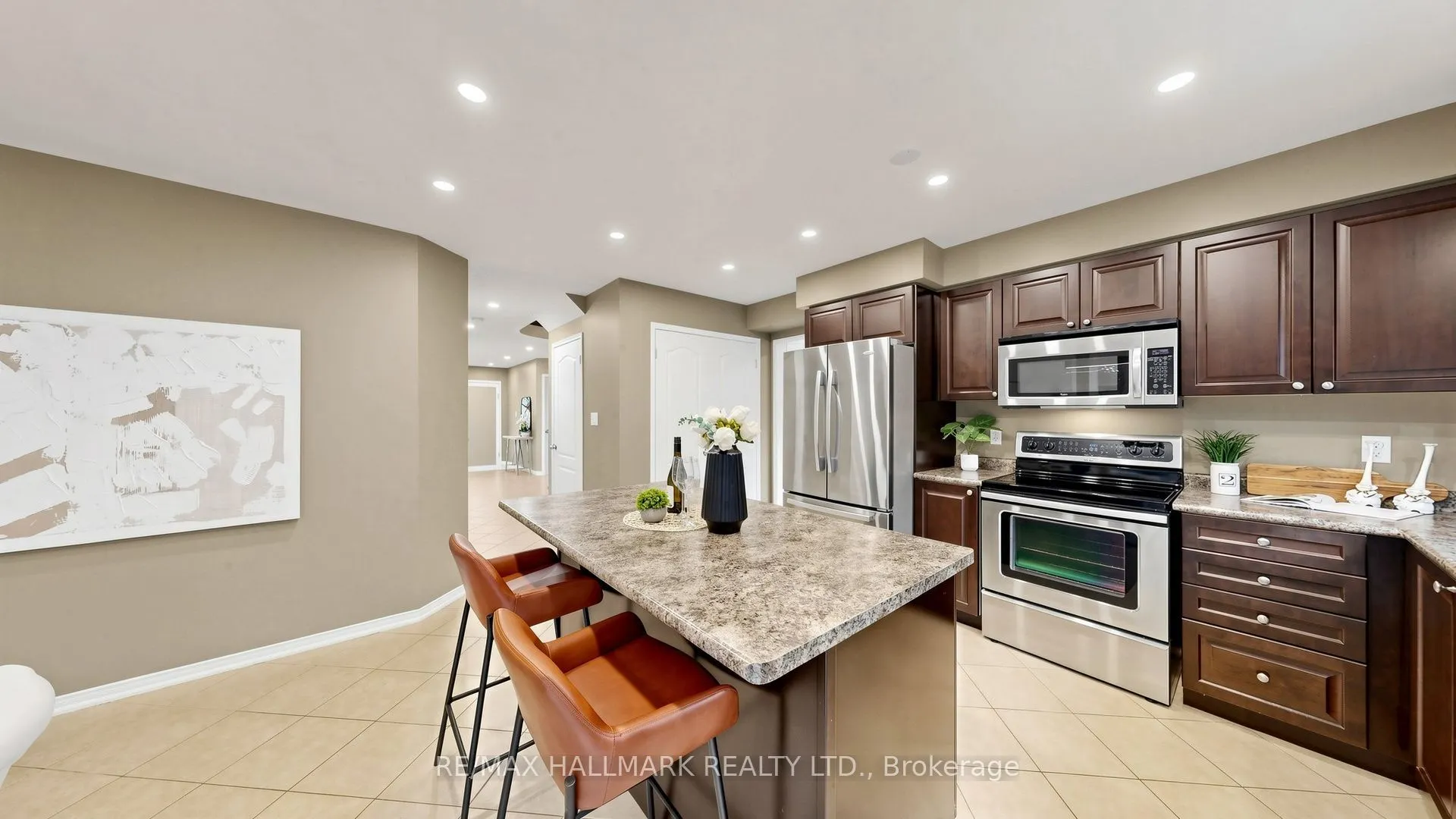 2279 Hackett Place