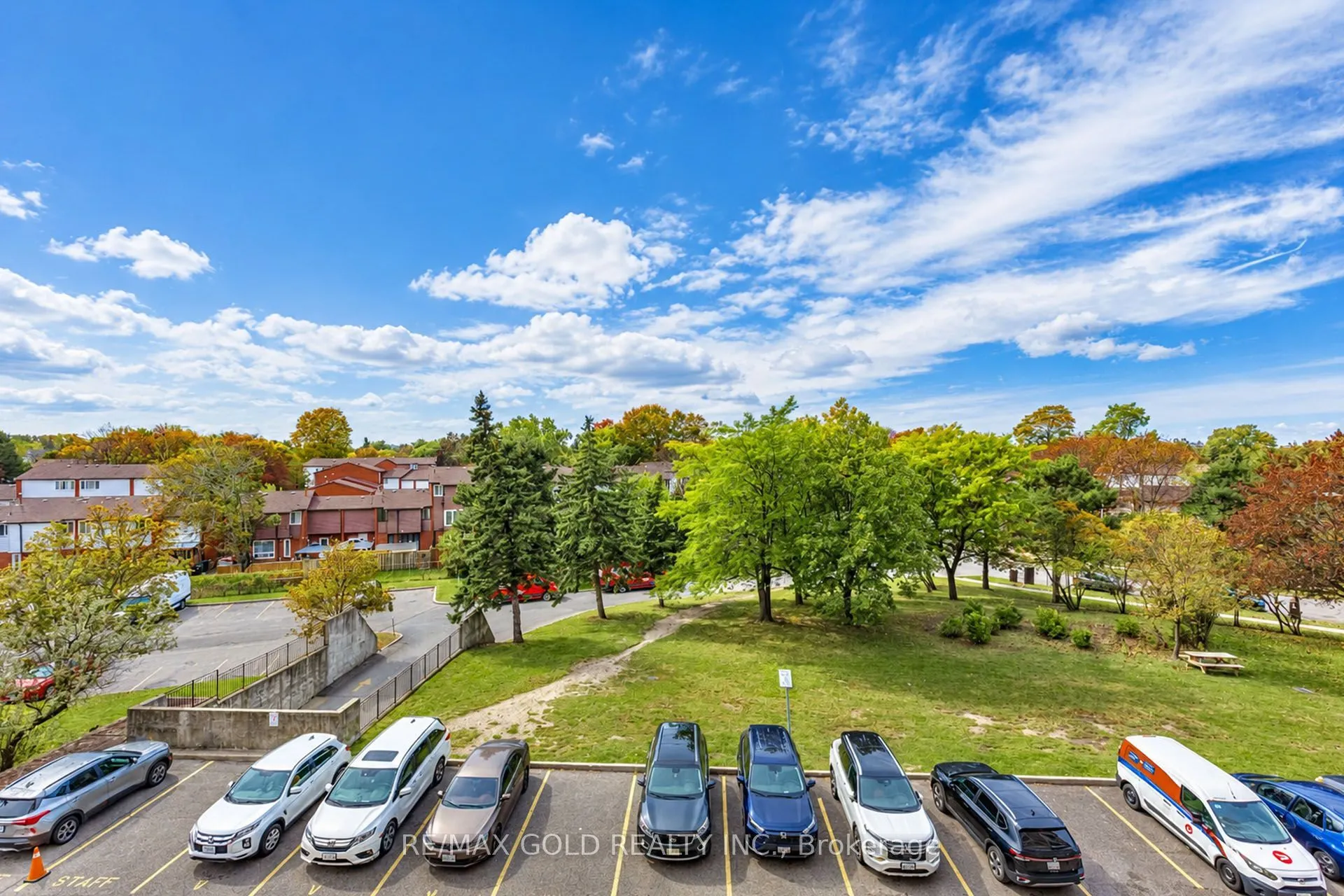 100 Wingarden Court #415