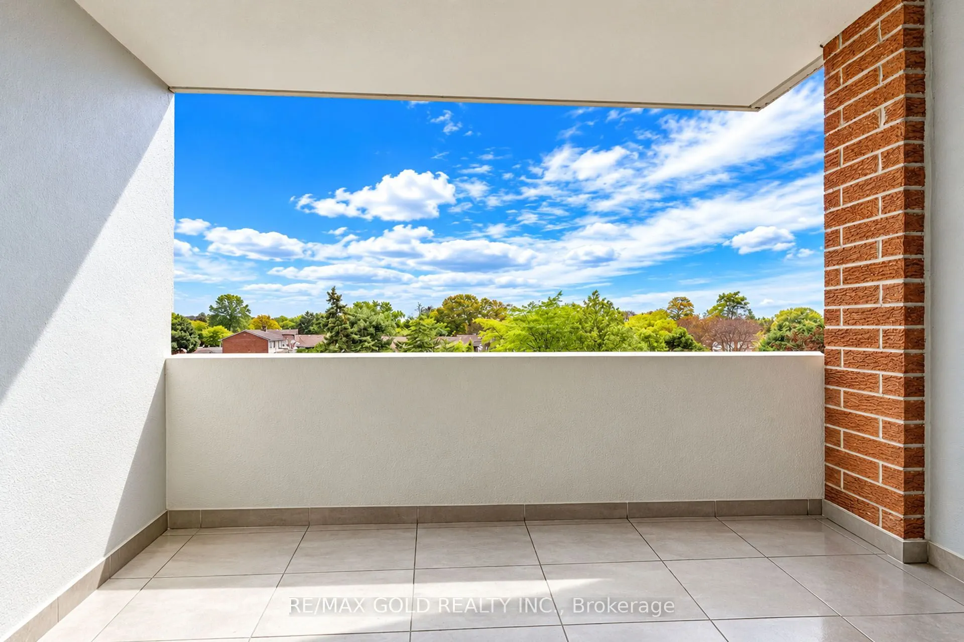 100 Wingarden Court #415