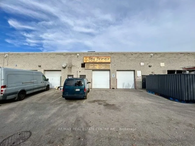 328 Passmore Avenue #15