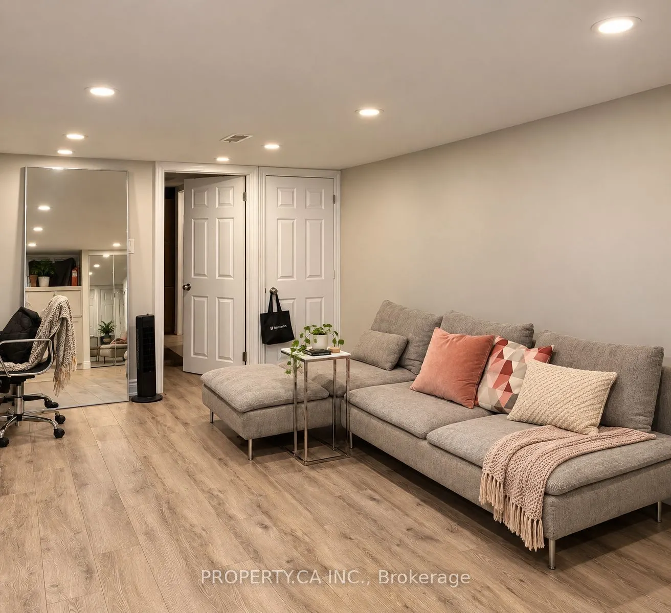 31 Colonial Avenue #Bsmt