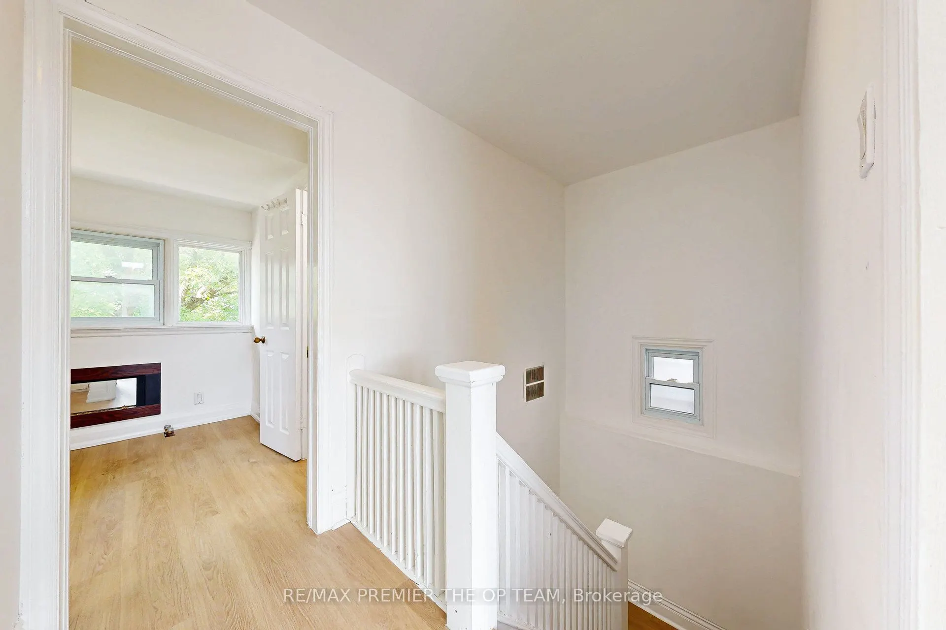 11 Columbine Avenue #4