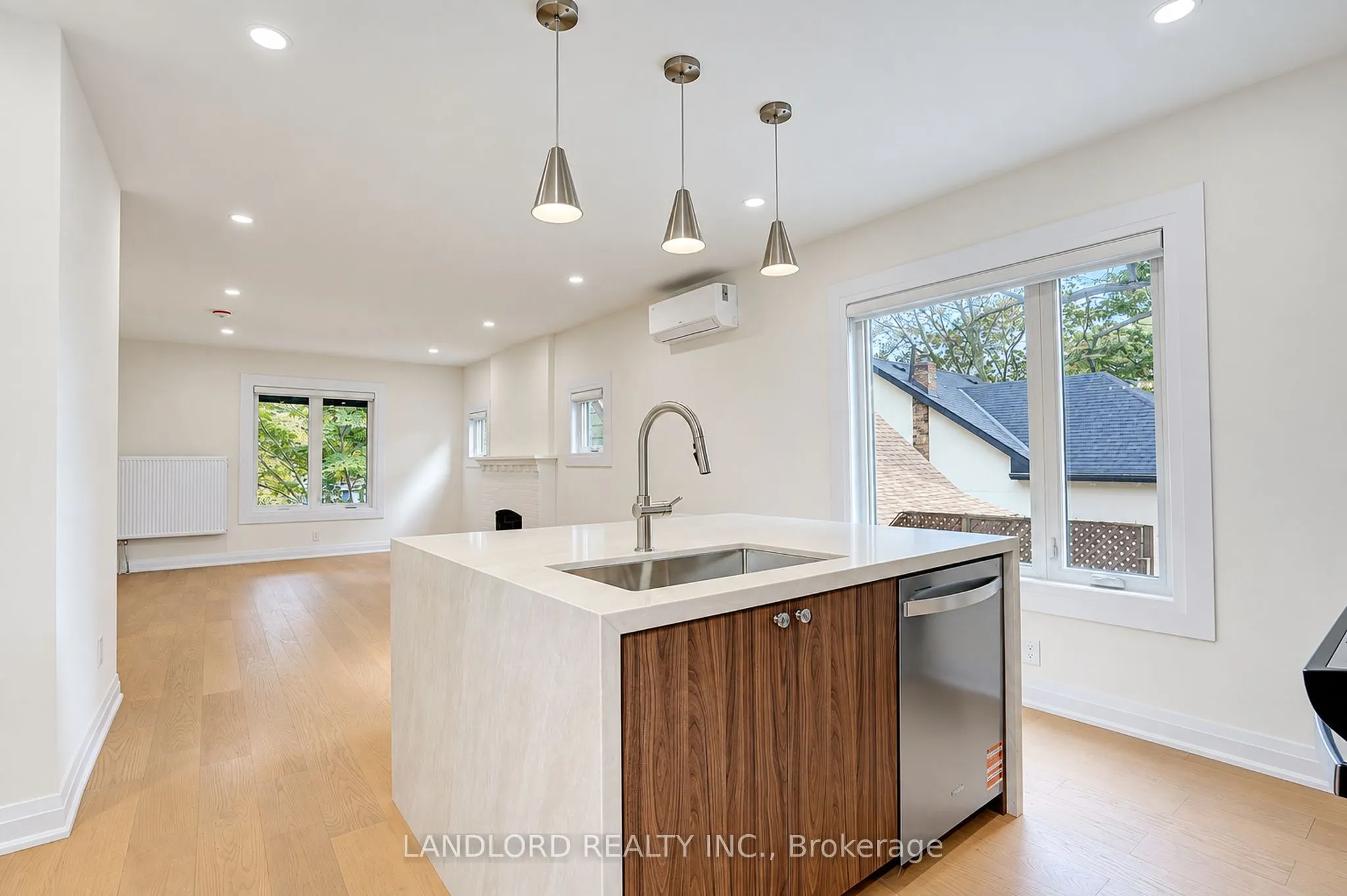 92 Neville Park Boulevard #1