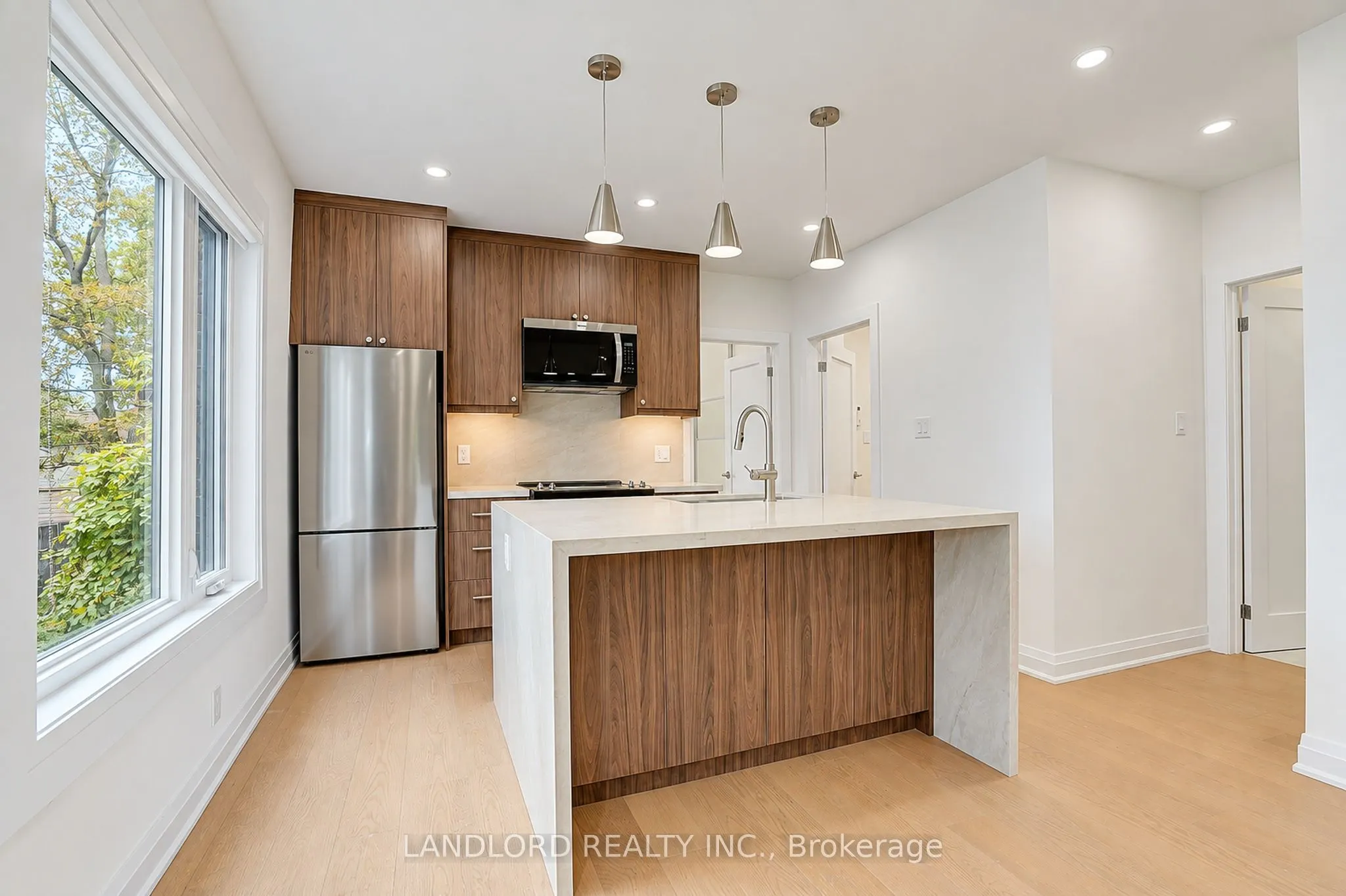 92 Neville Park Boulevard #1