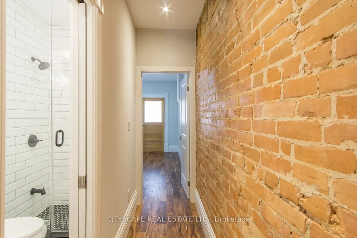 936 Dundas Street E #Main