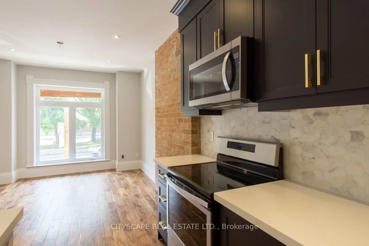 936 Dundas Street E #Main