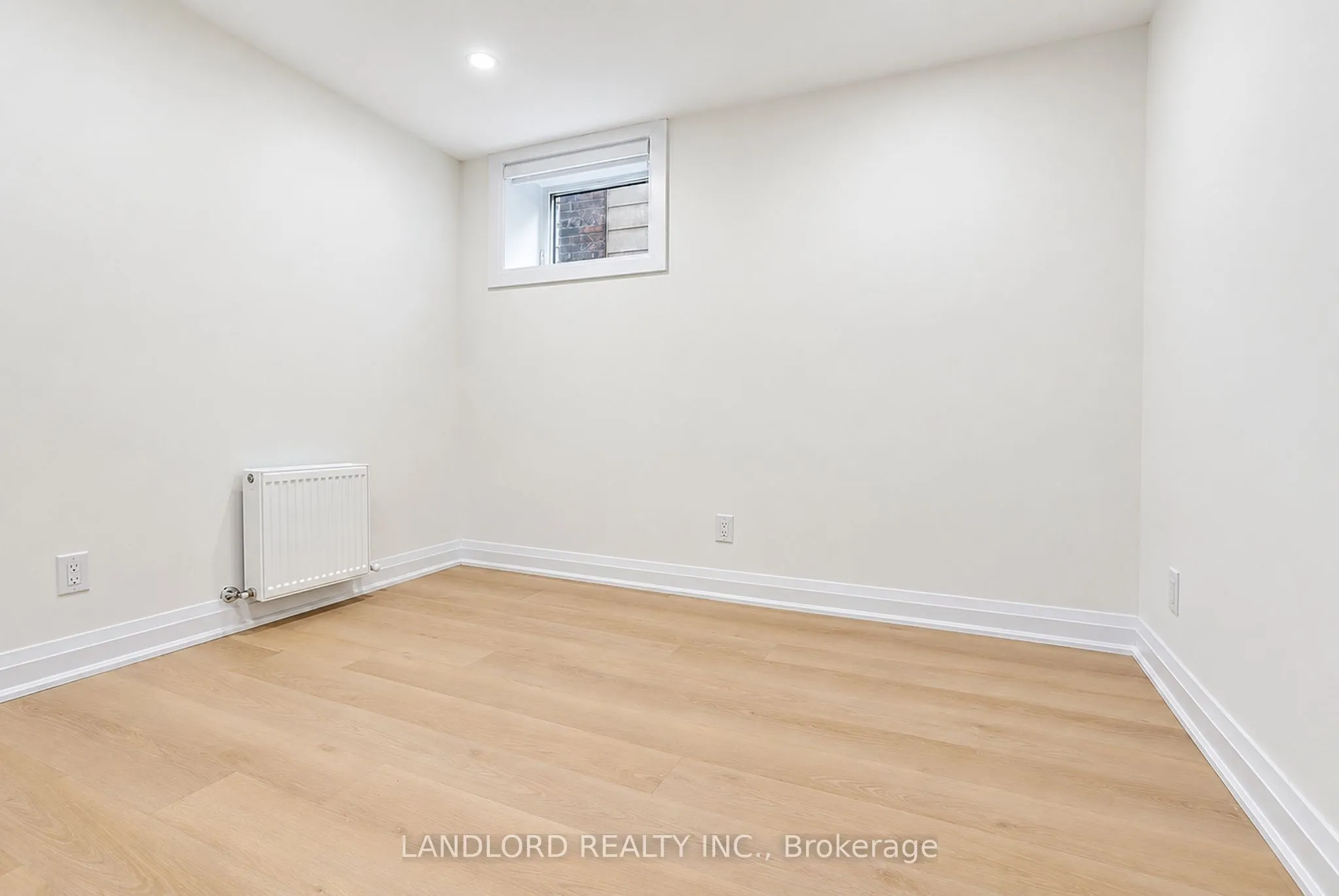 92 Neville Park Boulevard #4