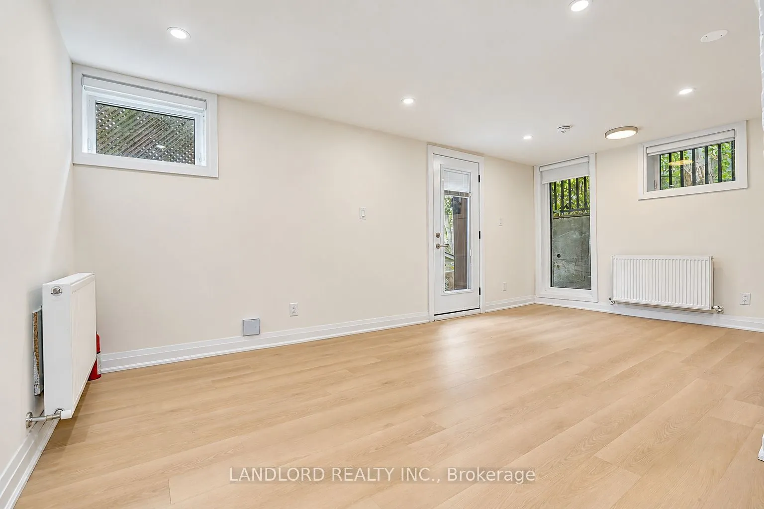 92 Neville Park Boulevard #4