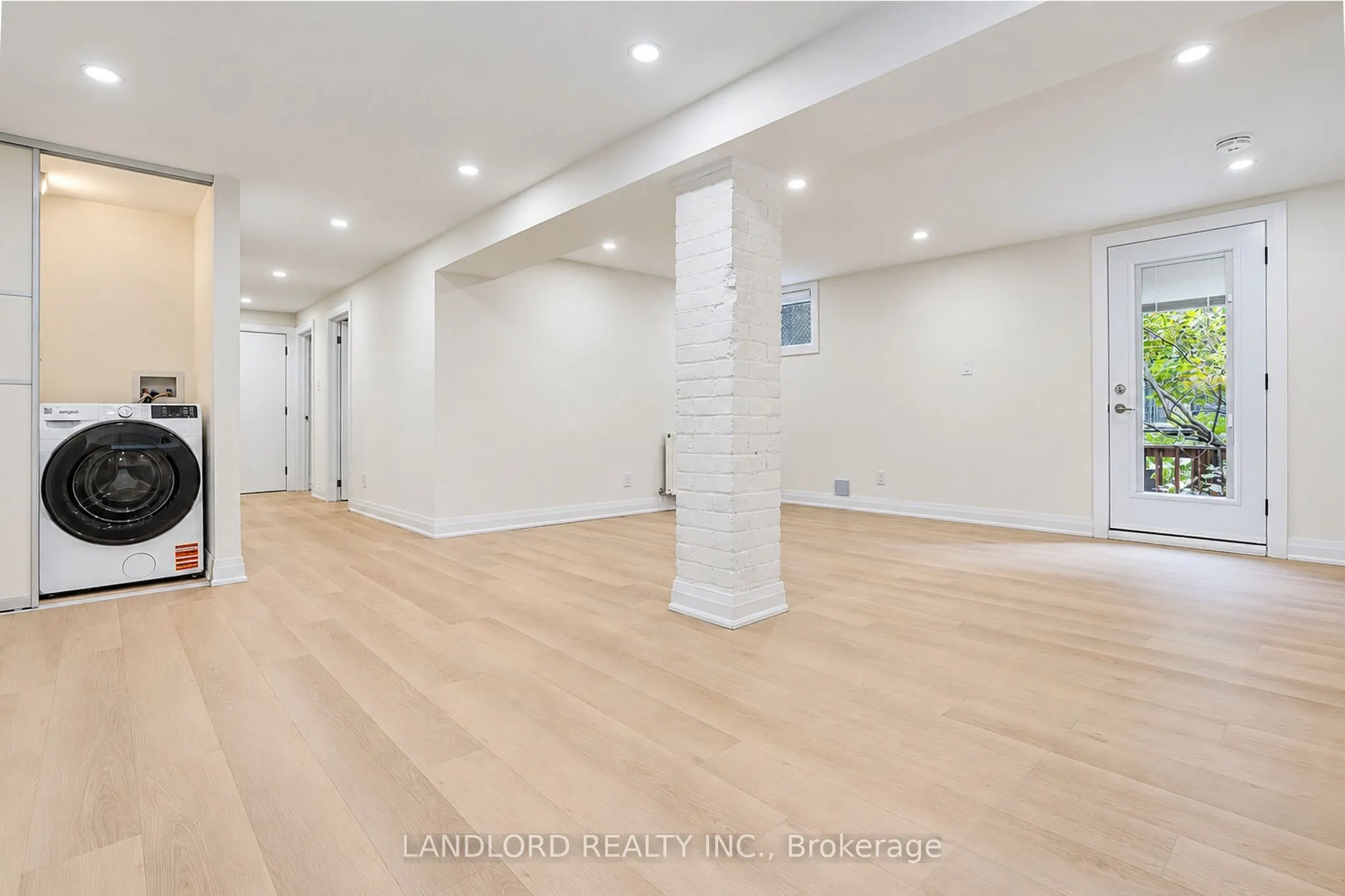 92 Neville Park Boulevard #4