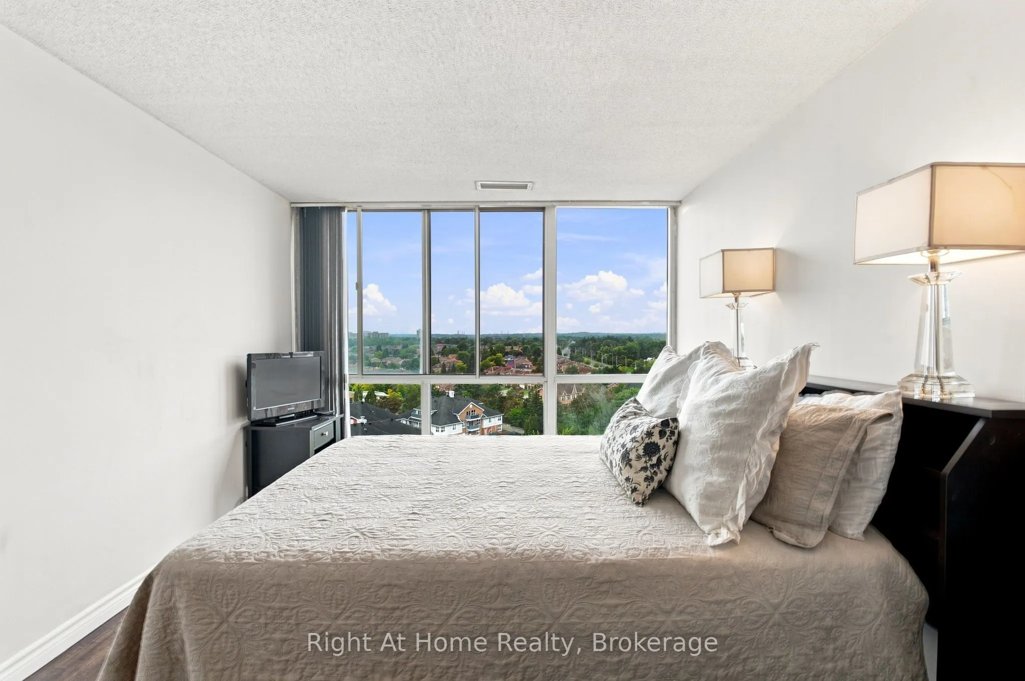 11753 Sheppard Avenue E #1215