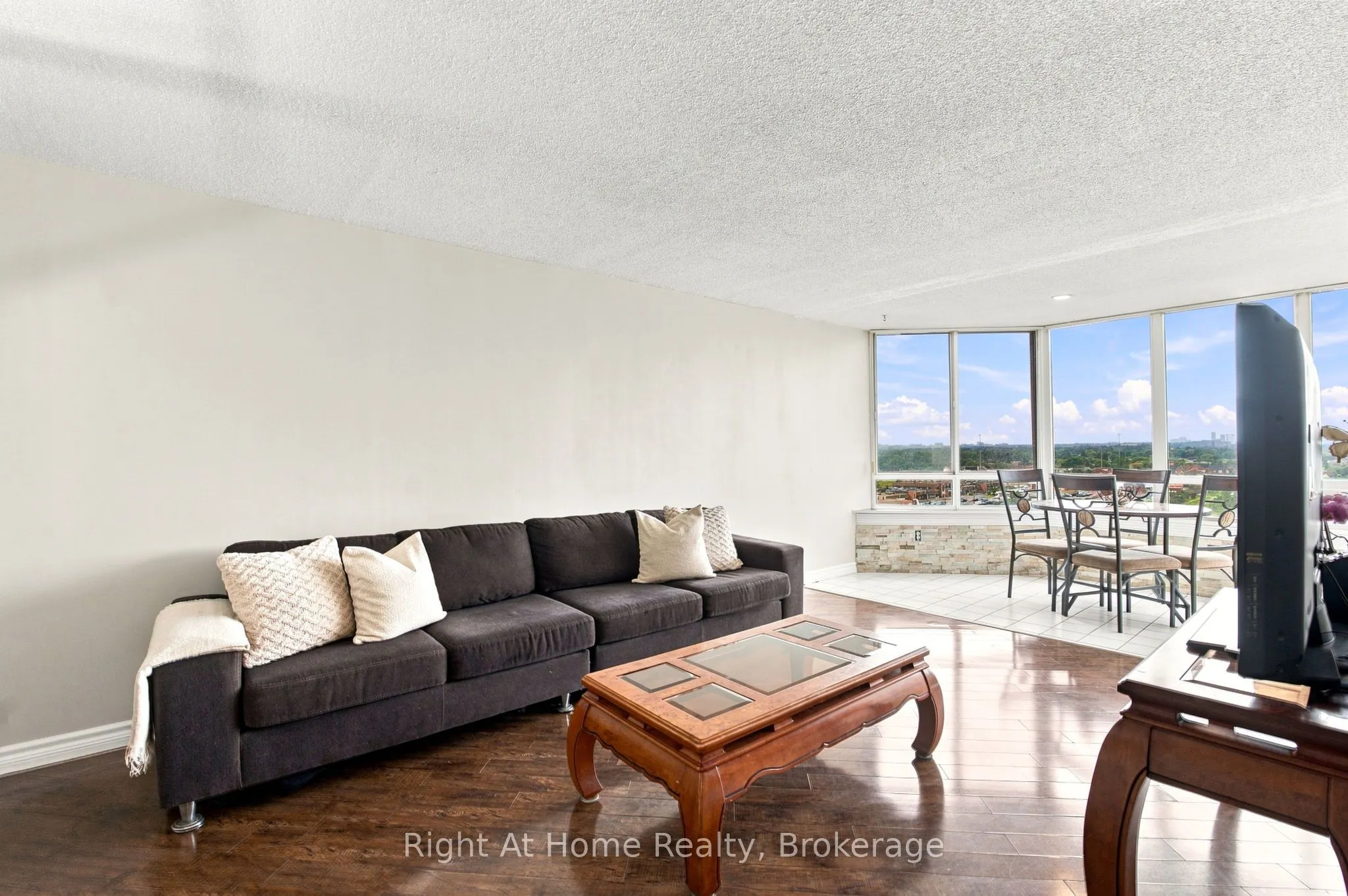 11753 Sheppard Avenue E #1215