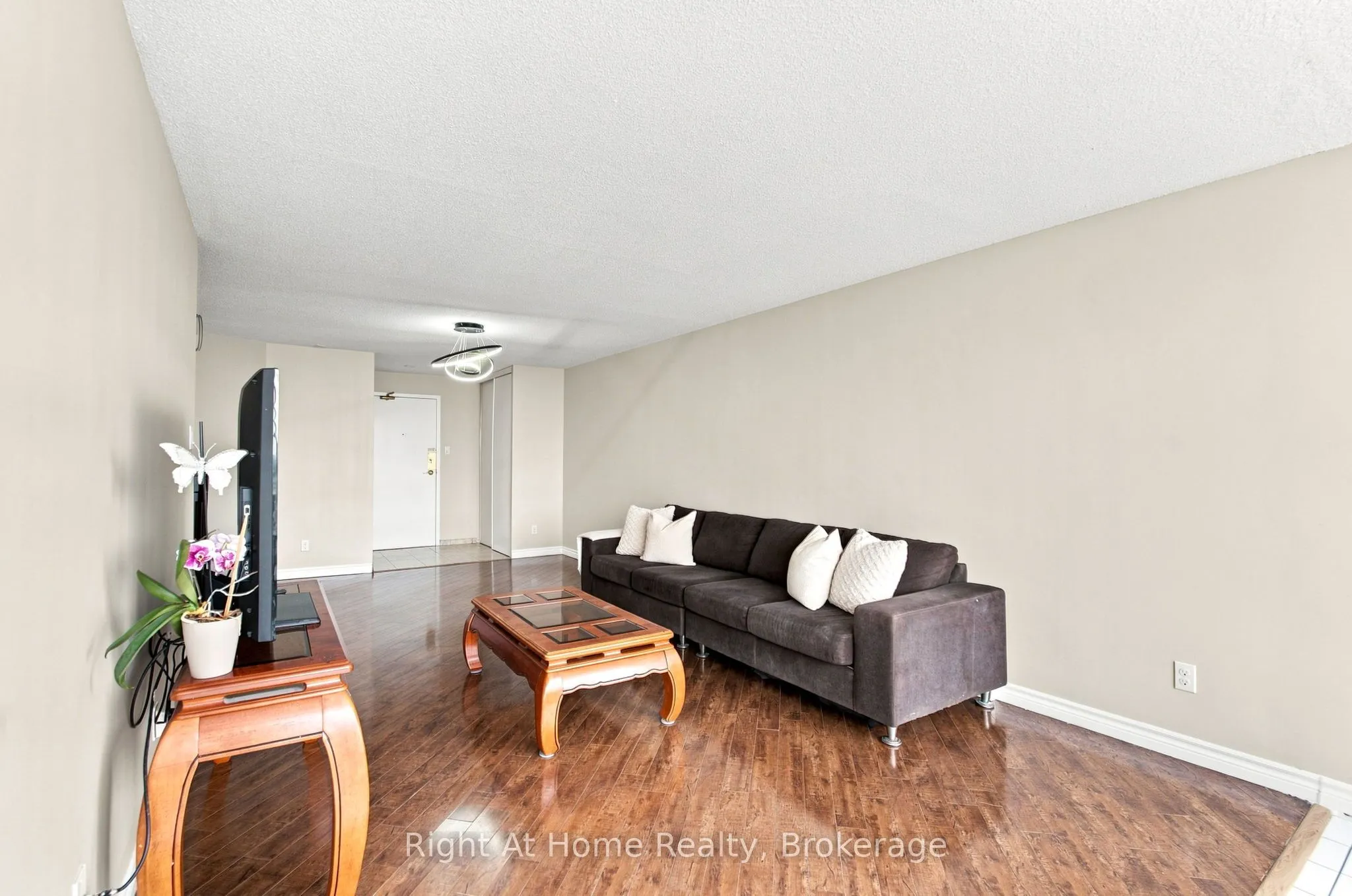 11753 Sheppard Avenue E #1215