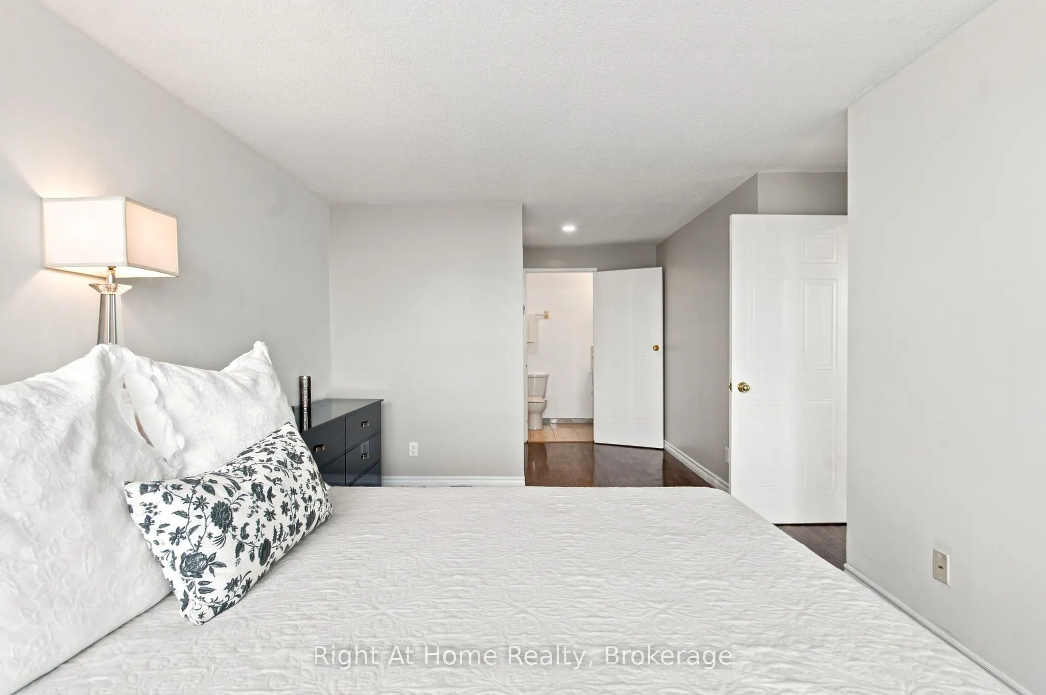 11753 Sheppard Avenue E #1215