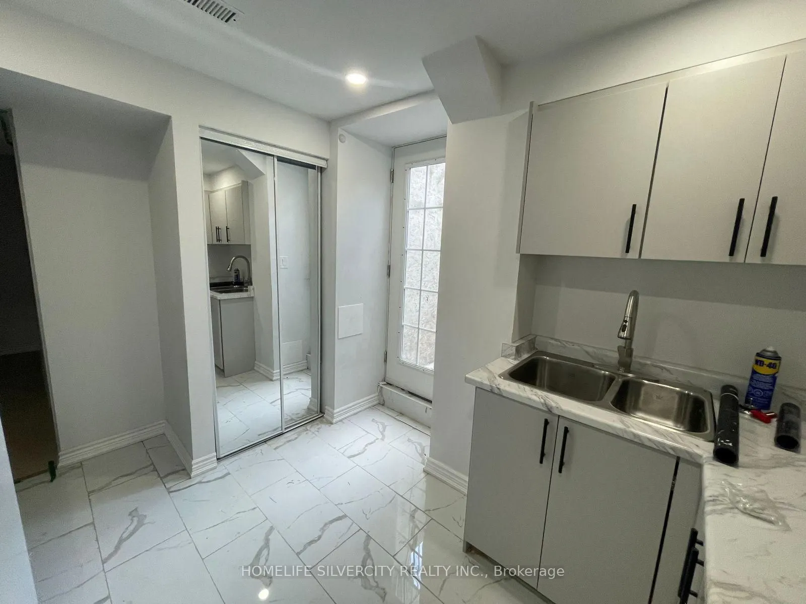 29 Dunstable Drive #2