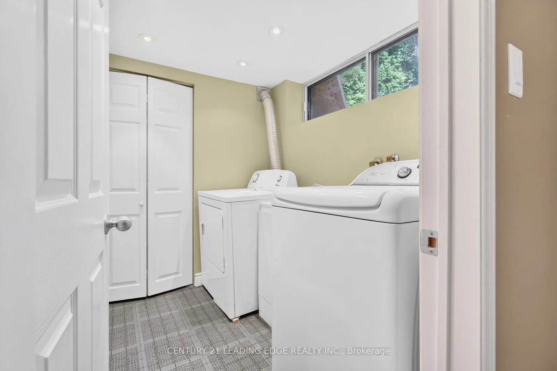 433 Brownfield Gardens