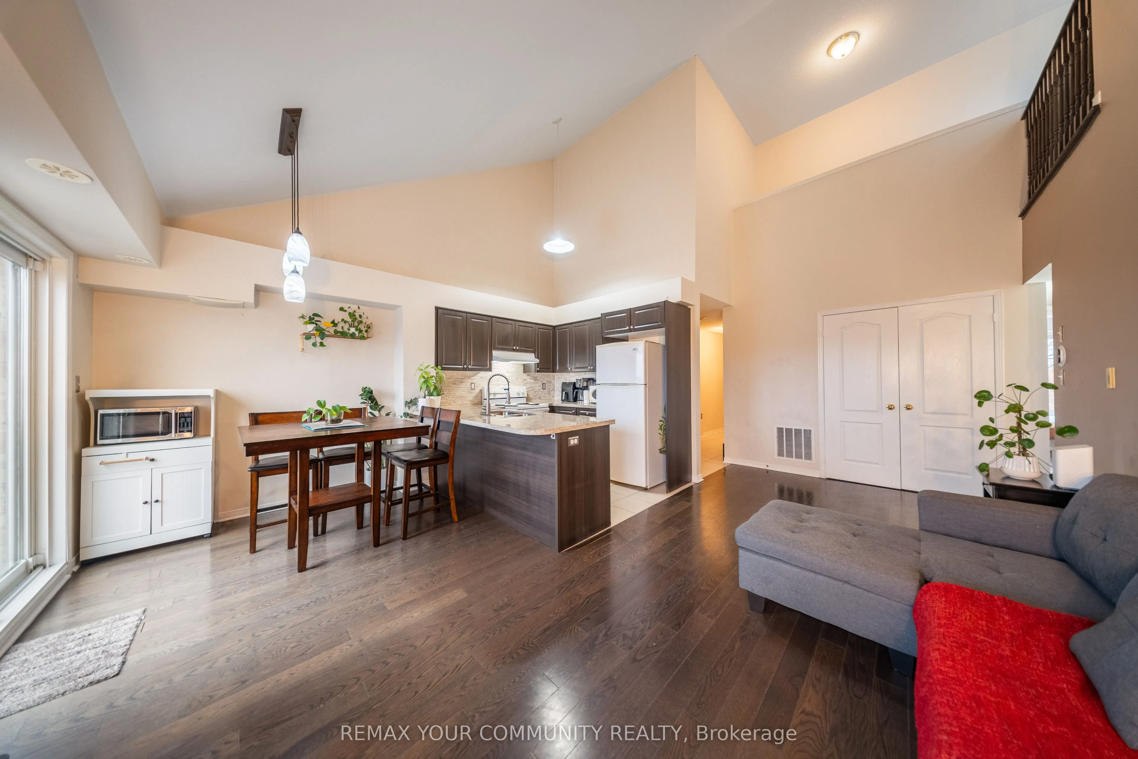651F Warden Avenue #48