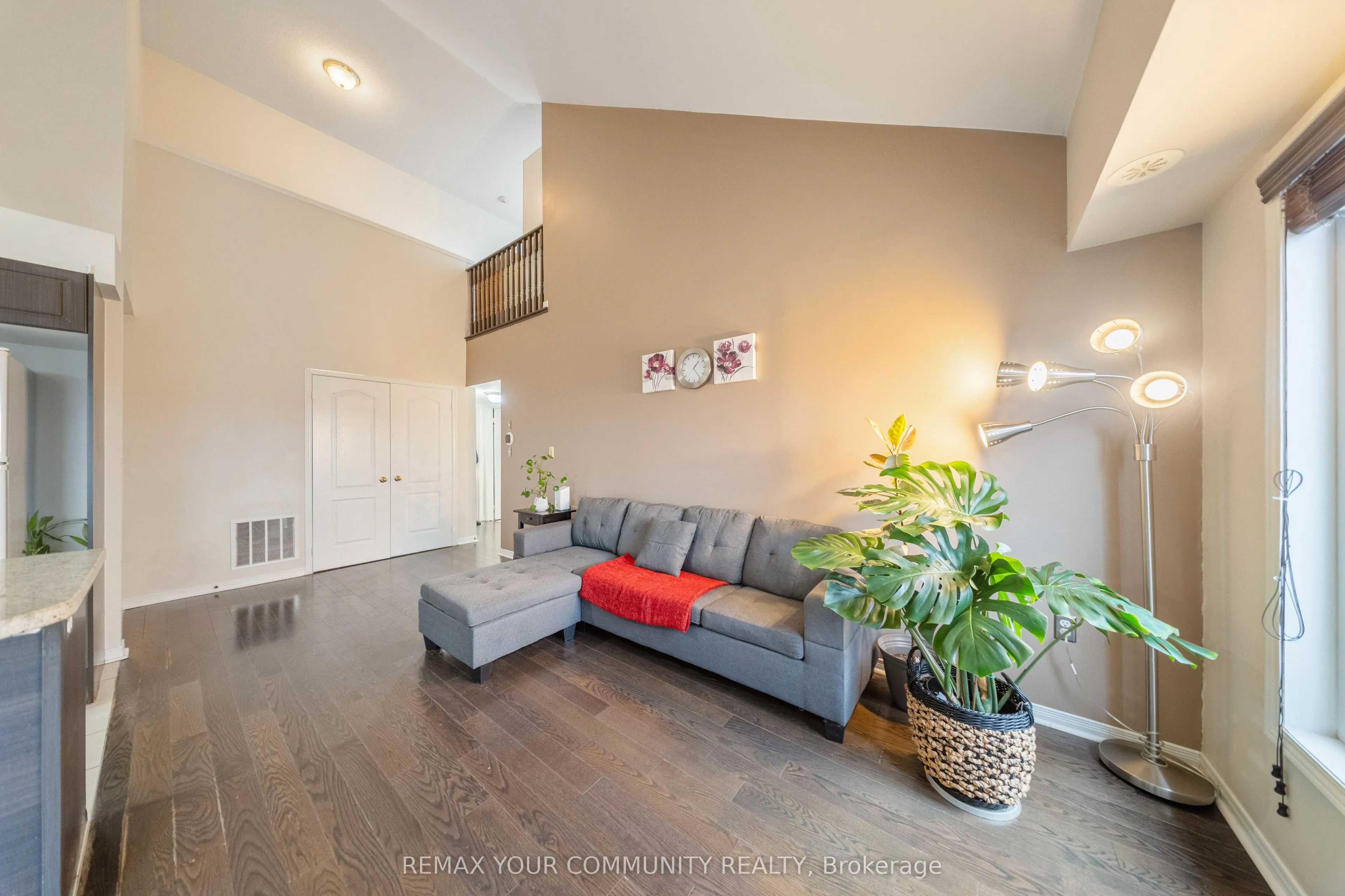 651F Warden Avenue #48