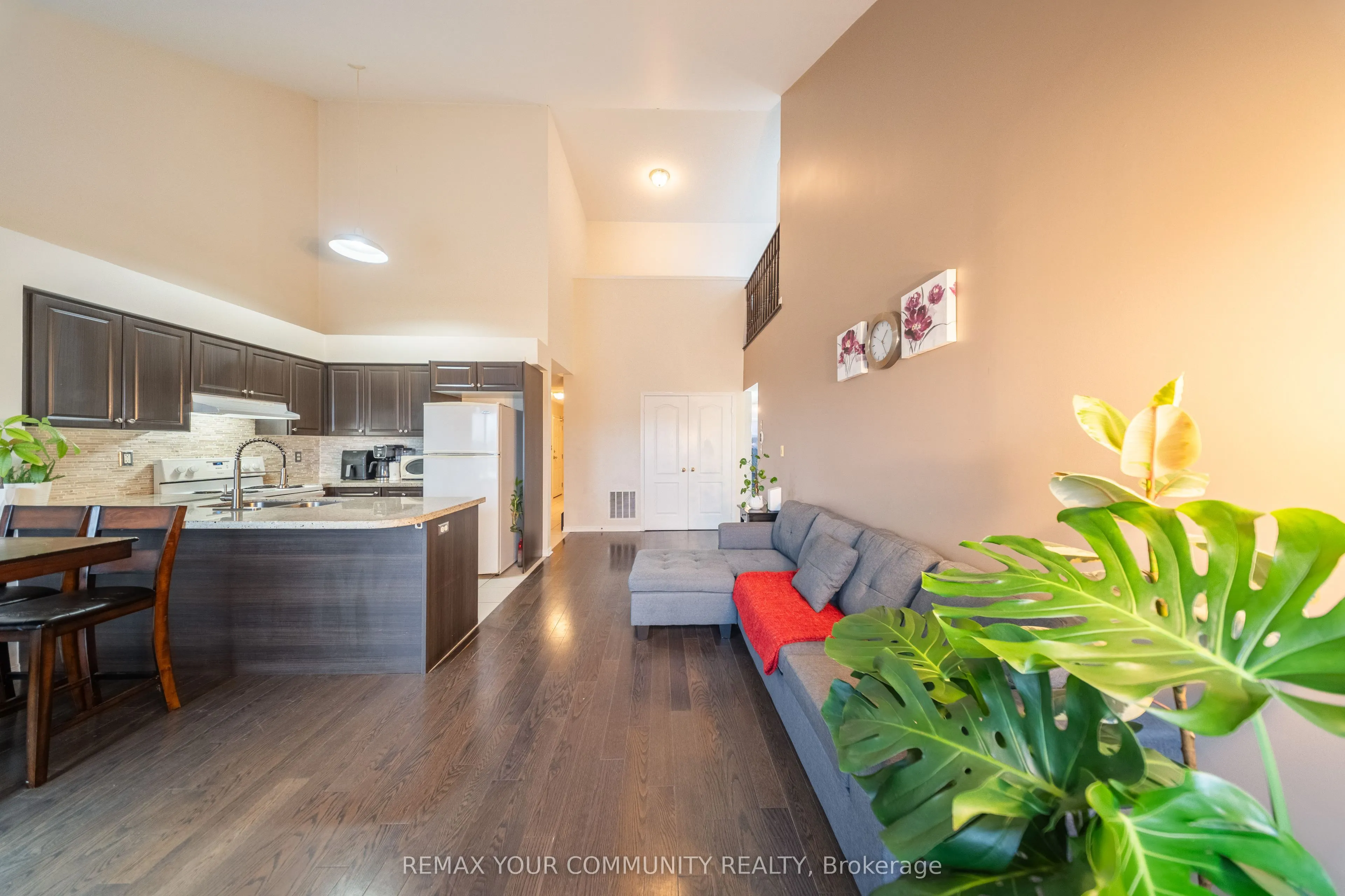 651F Warden Avenue #48
