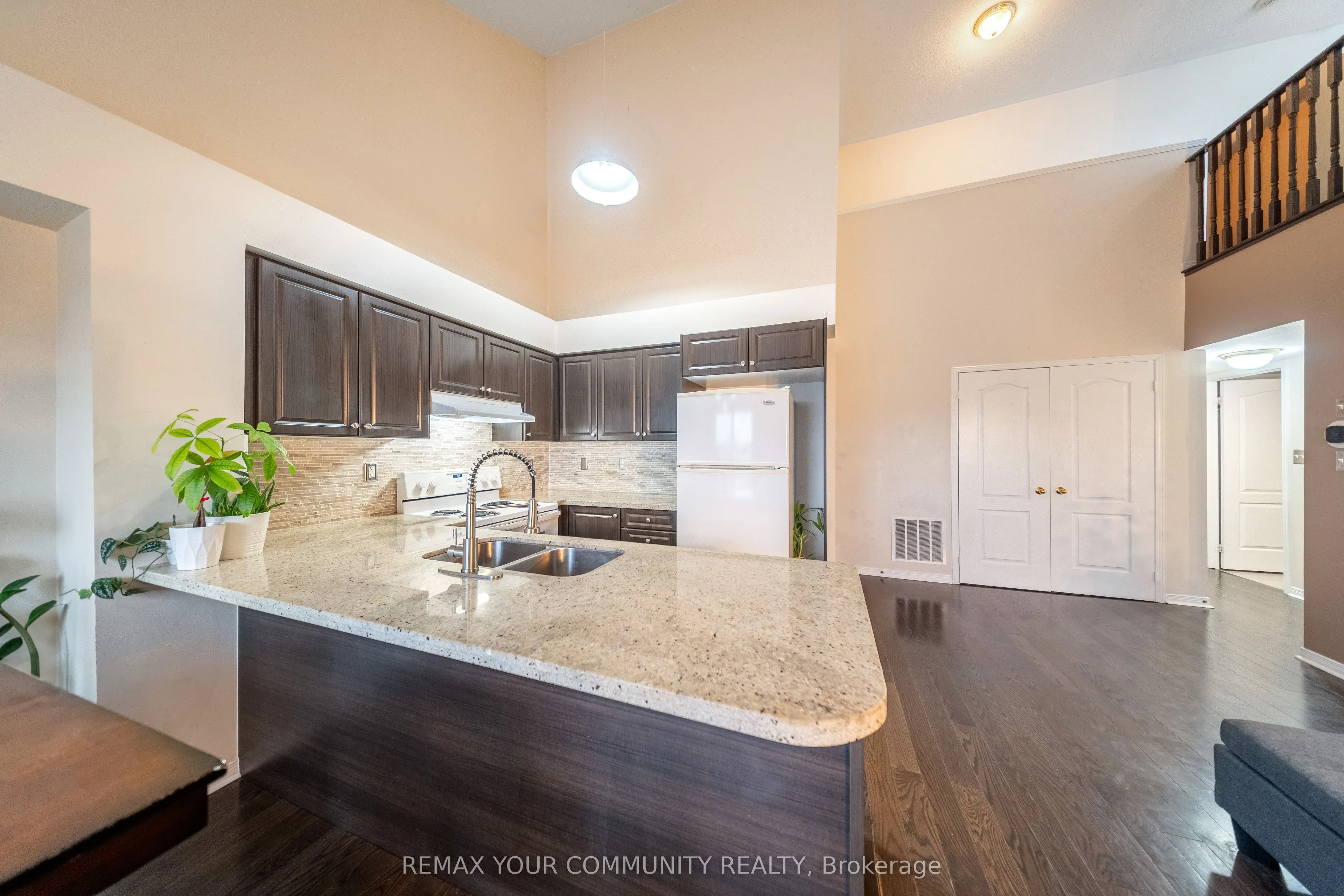 651F Warden Avenue #48